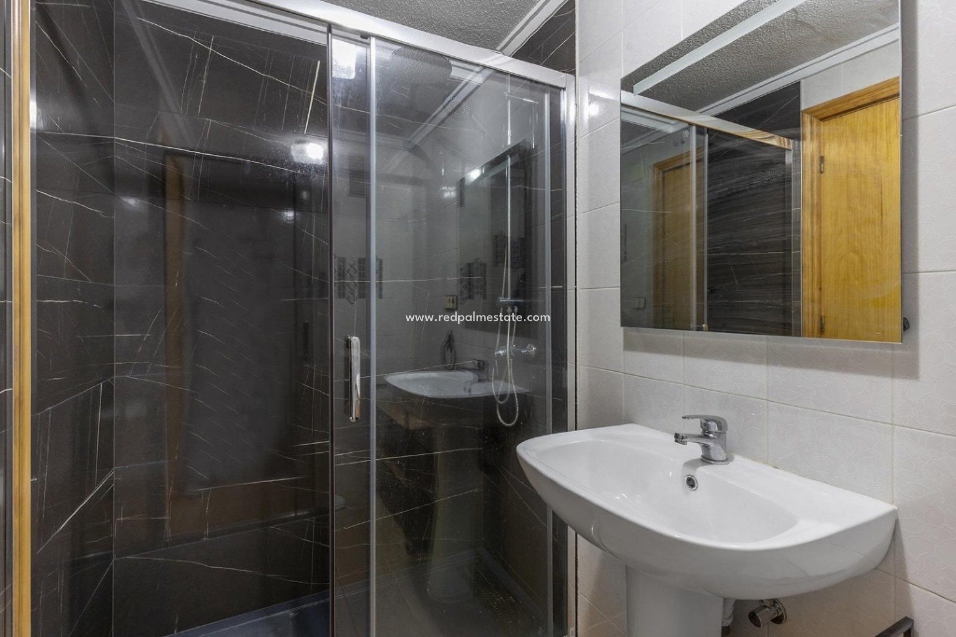 Revente - Appartement -
Torrevieja - La Mata