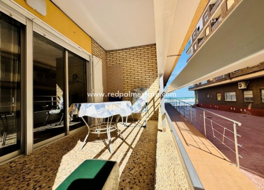 Revente - Appartement -
Torrevieja - La Mata