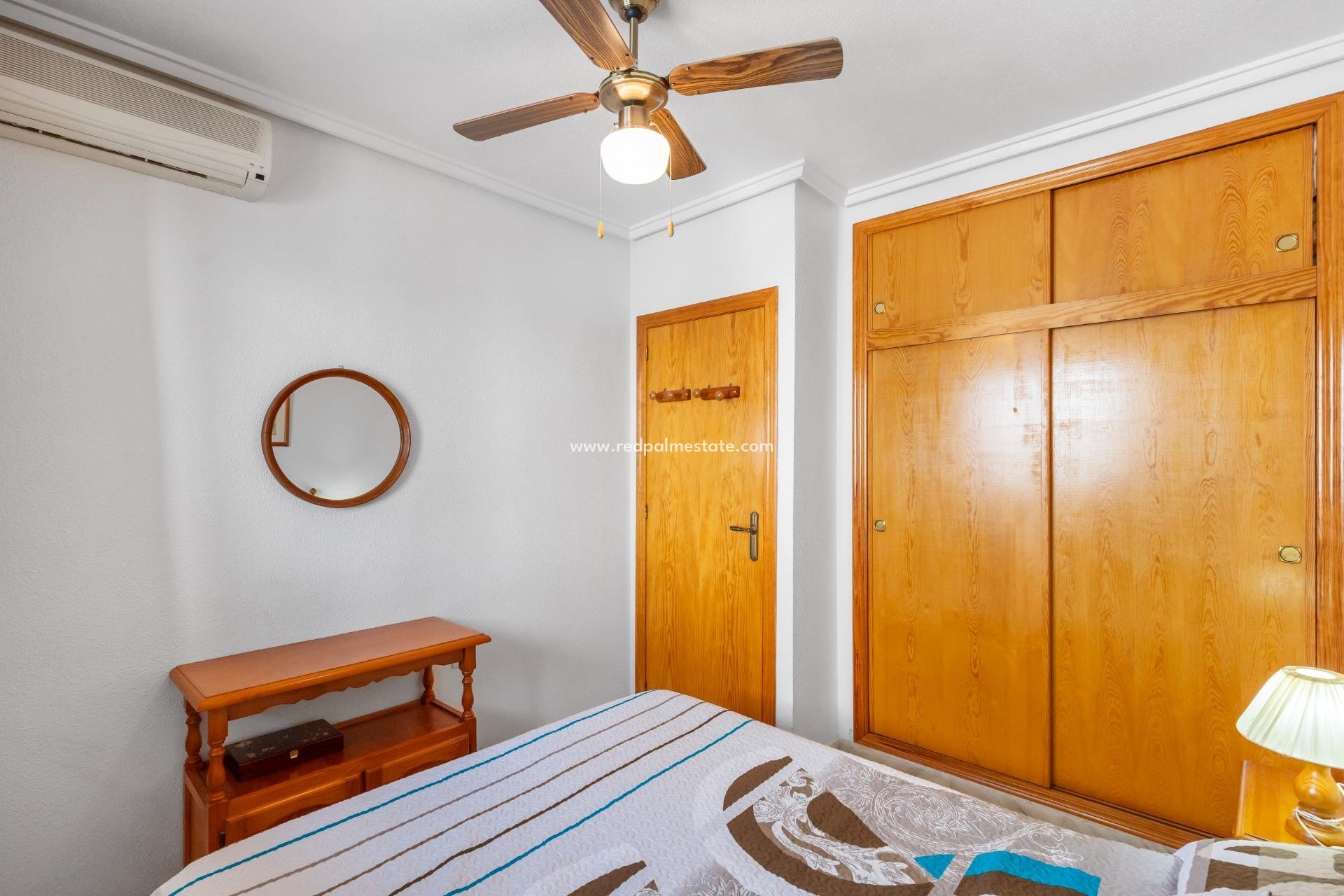 Revente - Appartement -
Torrevieja - La Mata