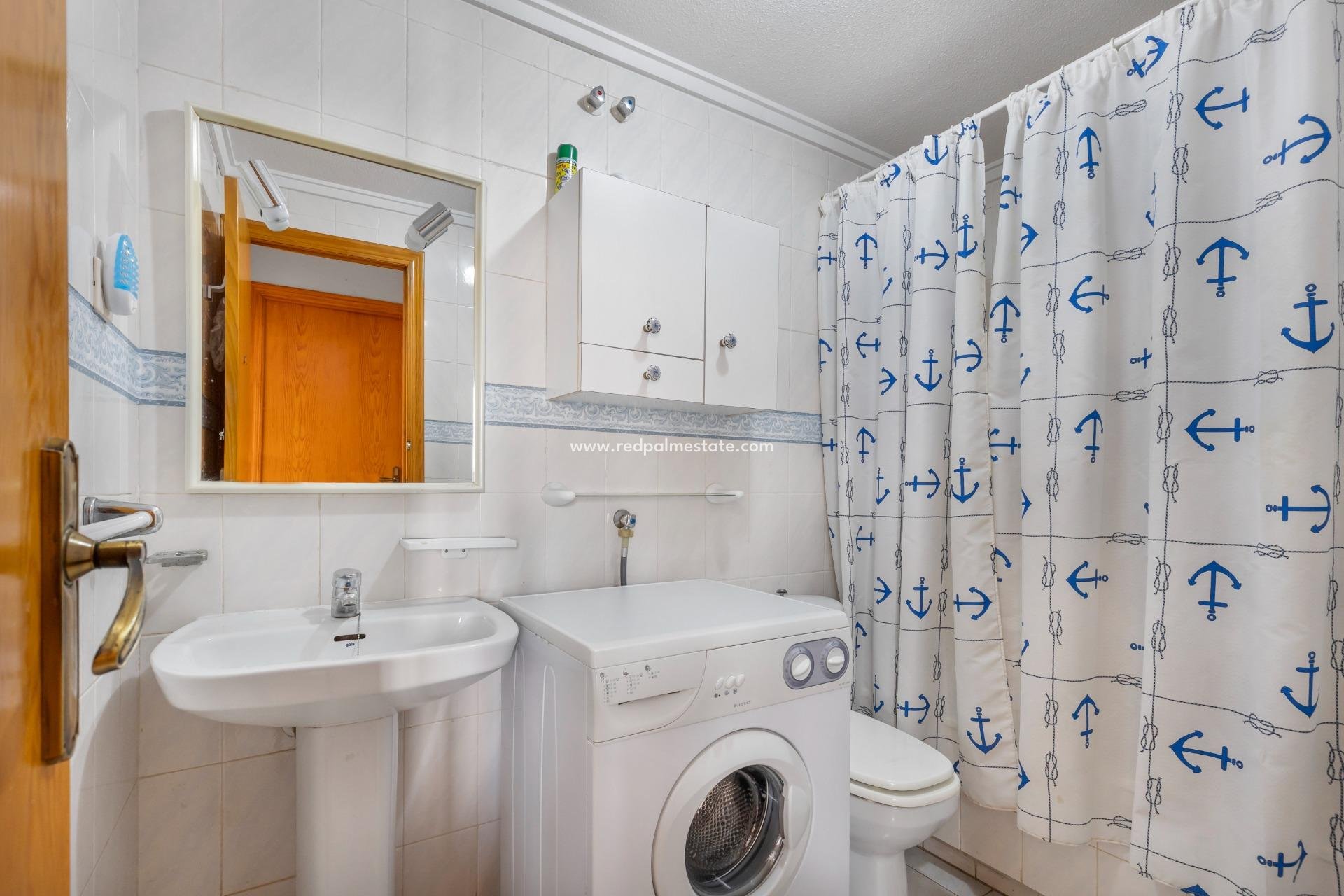 Revente - Appartement -
Torrevieja - La Mata
