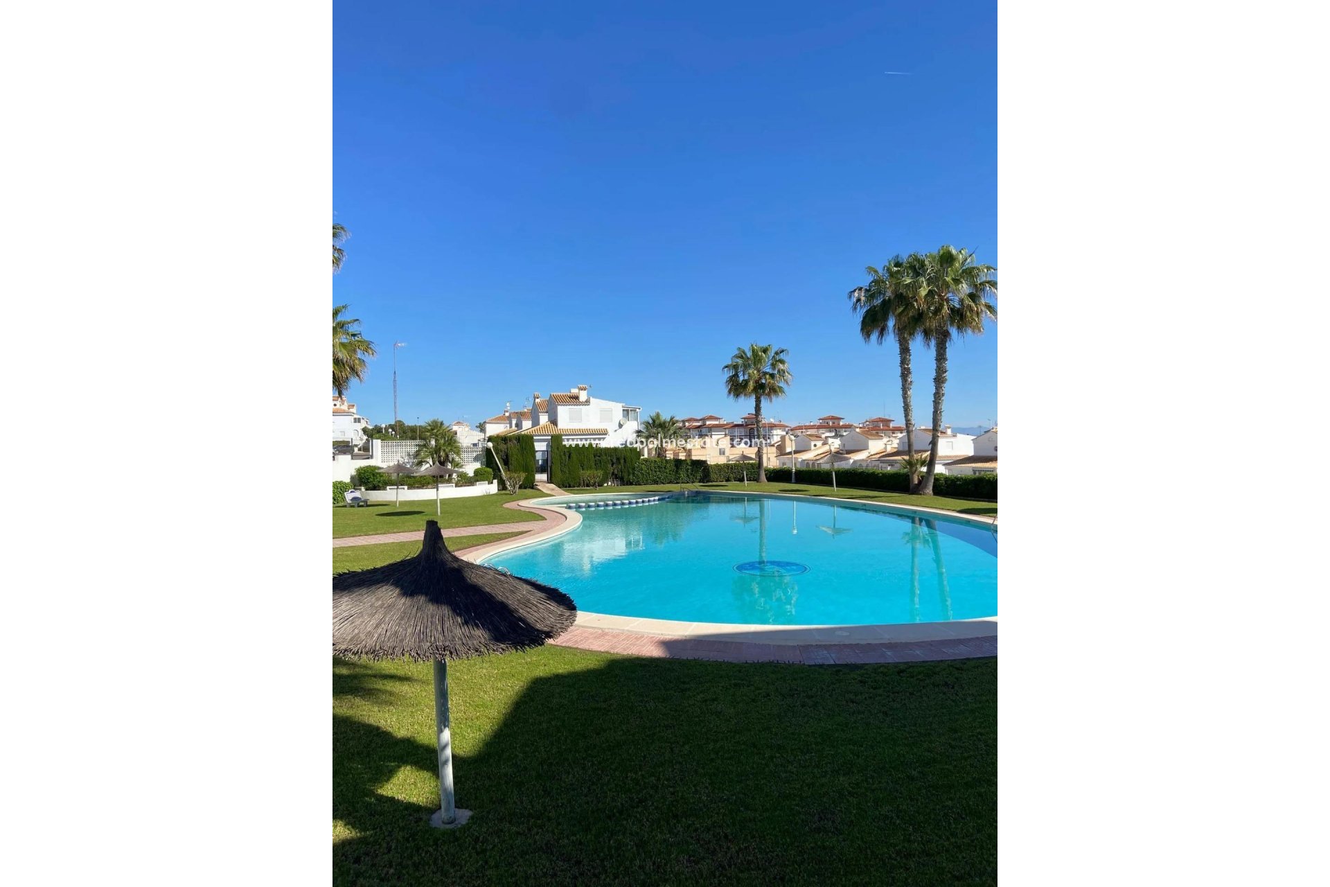 Revente - Appartement -
Torrevieja - La Mata