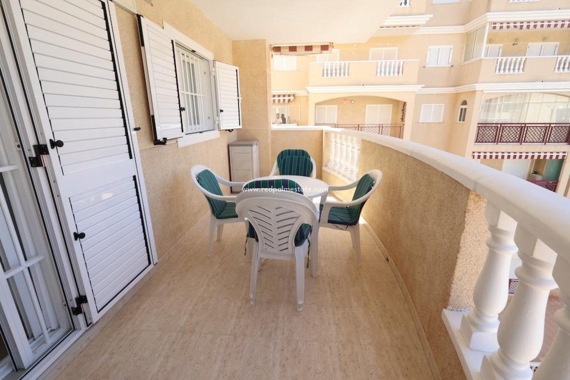 Revente - Appartement -
Torrevieja - La Mata