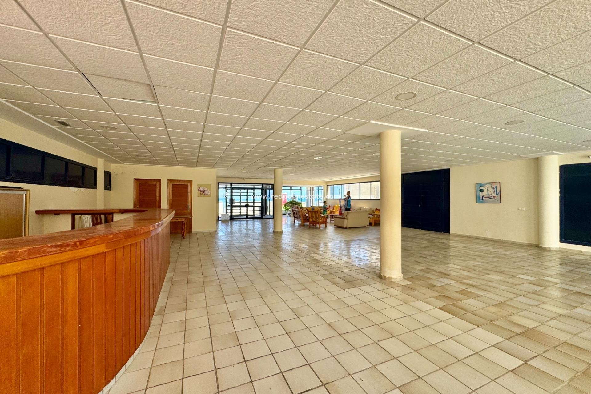 Revente - Appartement -
Torrevieja - La Mata