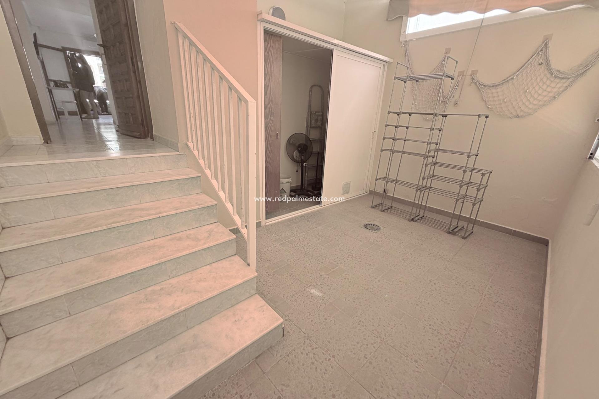 Revente - Appartement -
Torrevieja - La Mata