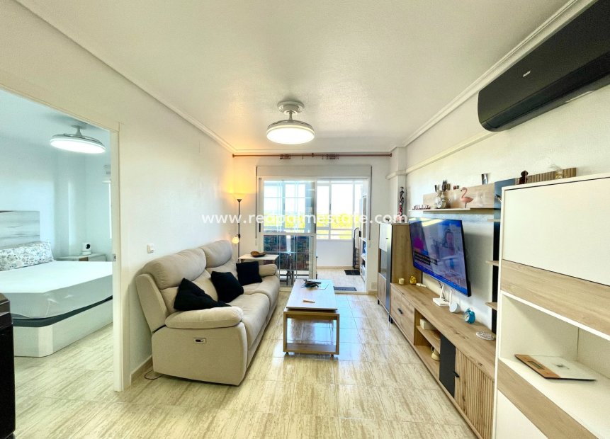 Revente - Appartement -
Torrevieja - La Siesta - El Salado - Torreta