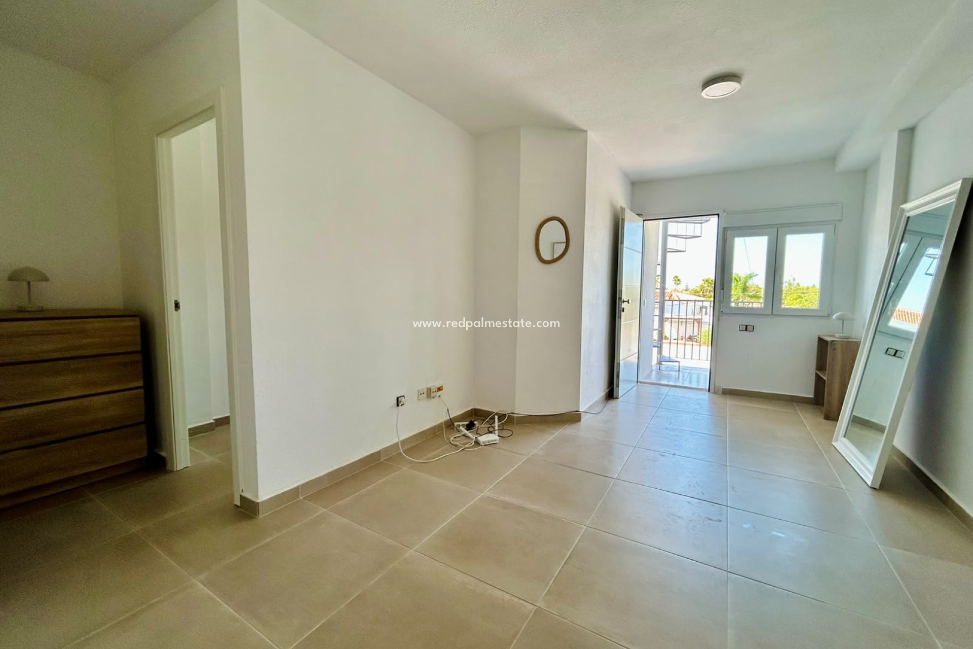 Revente - Appartement -
Torrevieja - La Siesta - El Salado -  Torreta