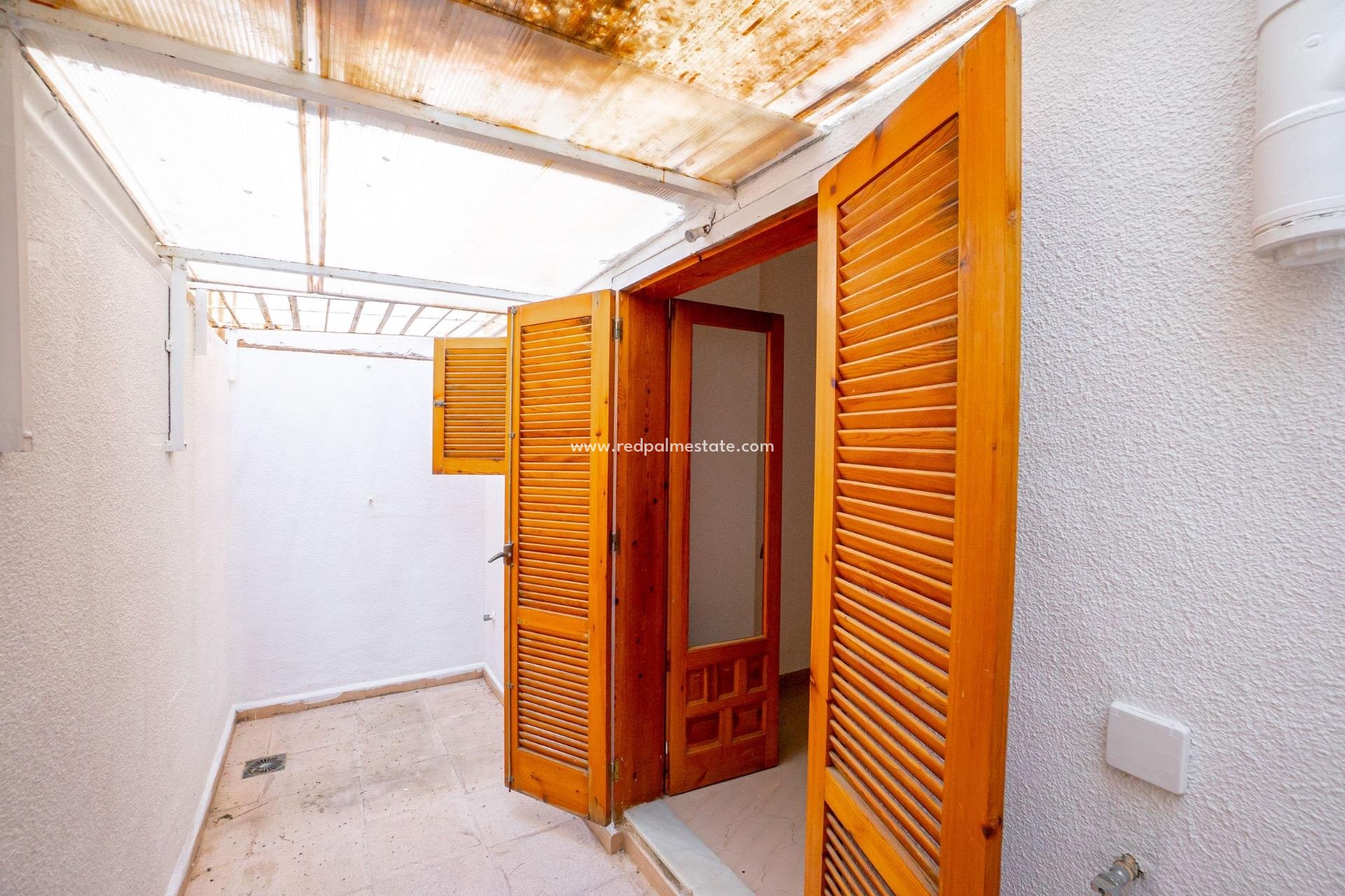 Revente - Appartement -
Torrevieja - La Siesta - El Salado -  Torreta