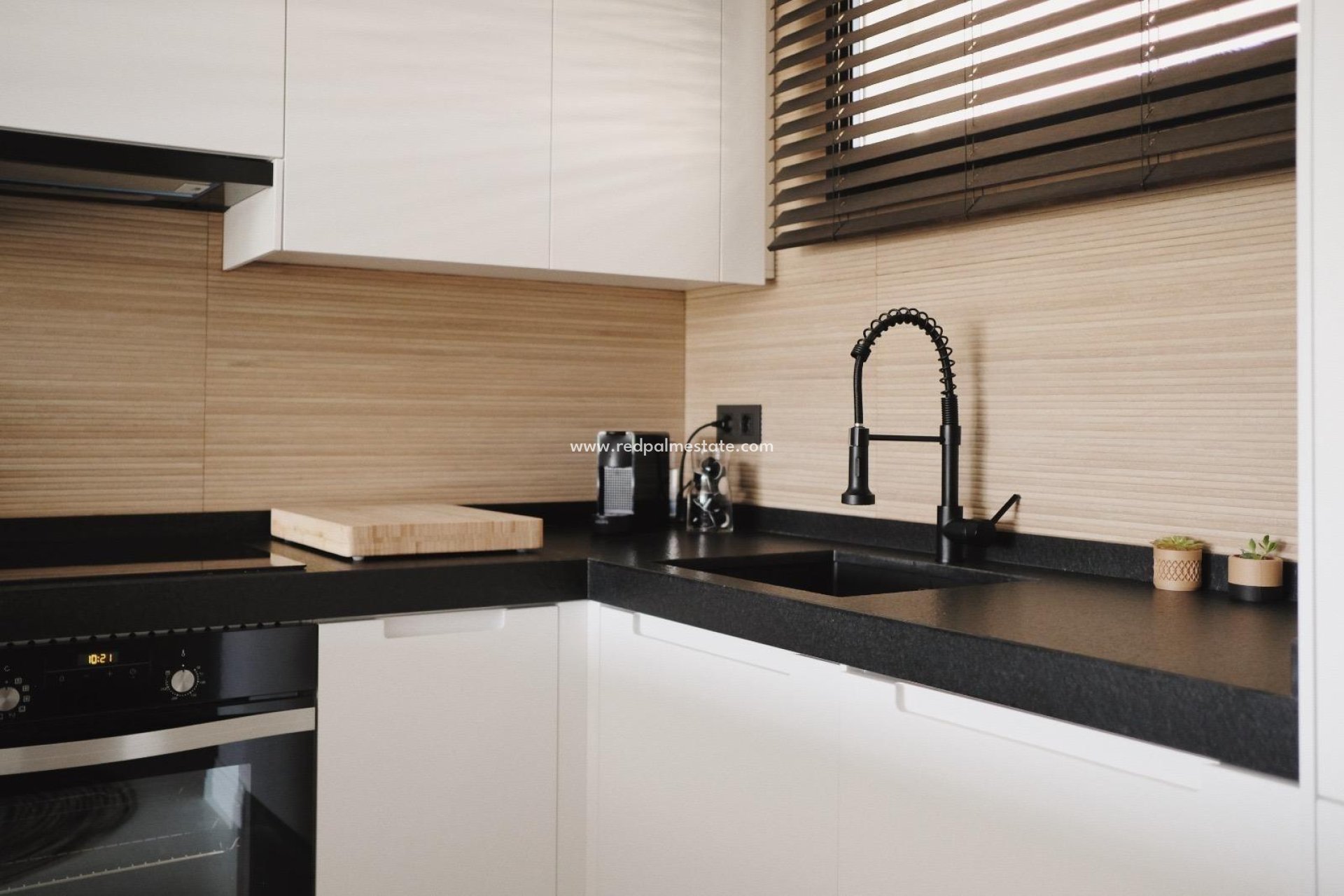 Revente - Appartement -
Torrevieja - La Veleta