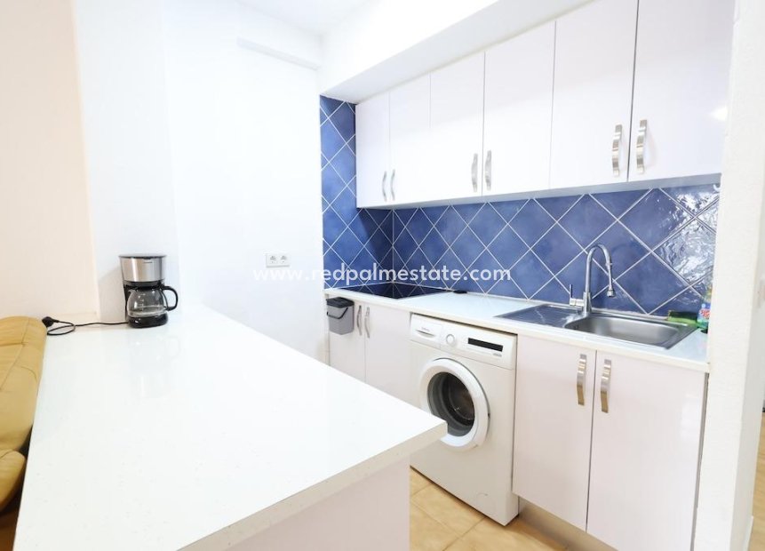 Revente - Appartement -
Torrevieja - La Veleta