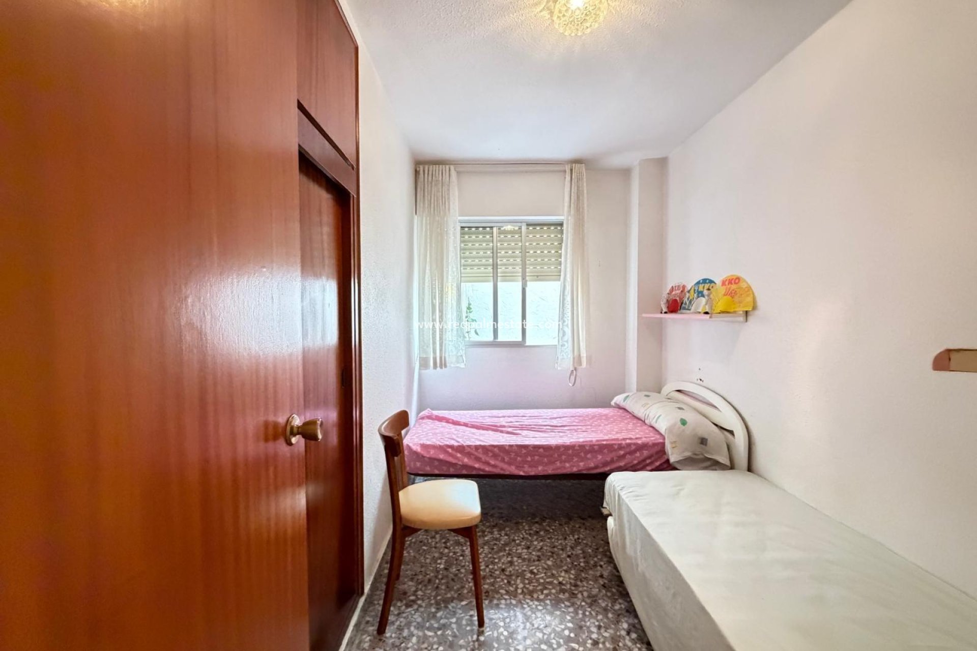 Revente - Appartement -
Torrevieja - Las Piscinas Naturales
