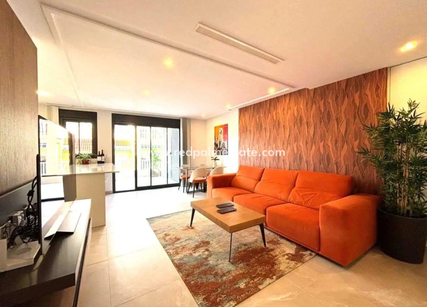 Revente - Appartement -
Torrevieja - Las Piscinas Naturales