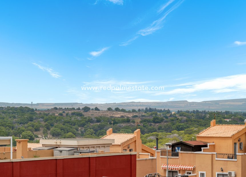 Revente - Appartement -
Torrevieja - Los altos