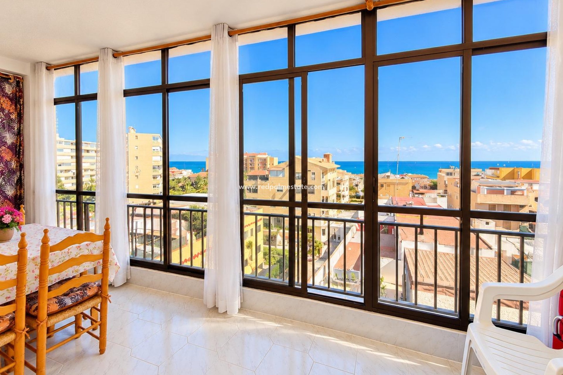 Revente - Appartement -
Torrevieja - Los Europeos