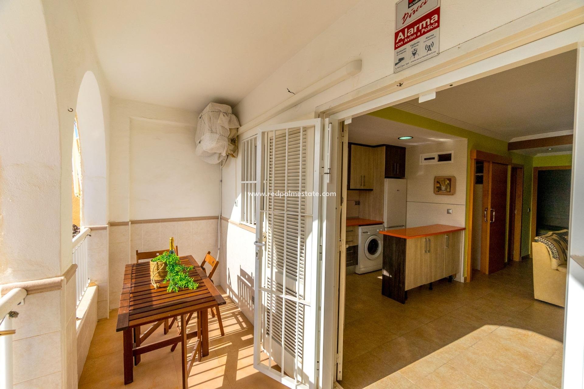 Revente - Appartement -
Torrevieja - Los Europeos