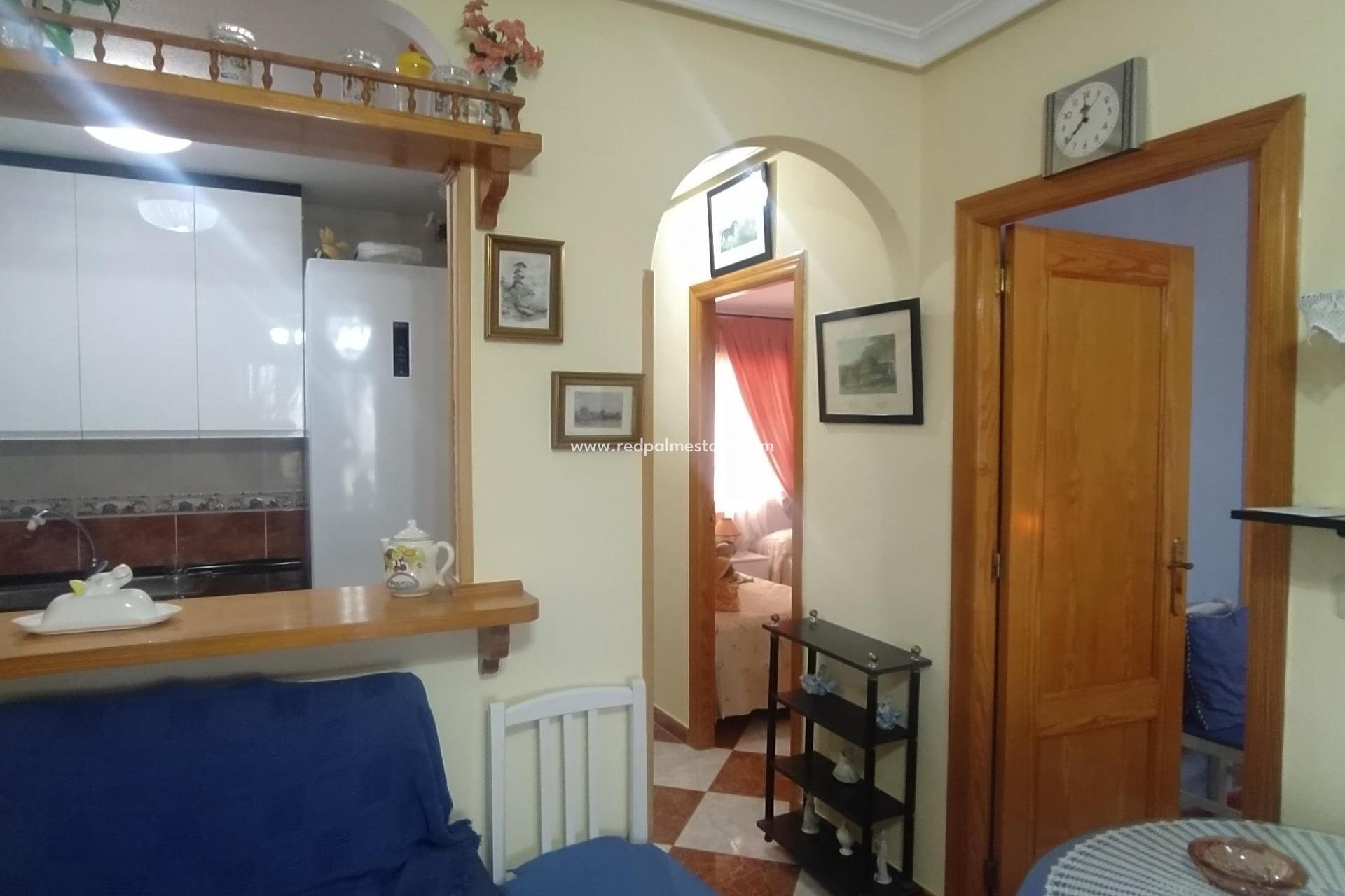Revente - Appartement -
Torrevieja - Los Europeos