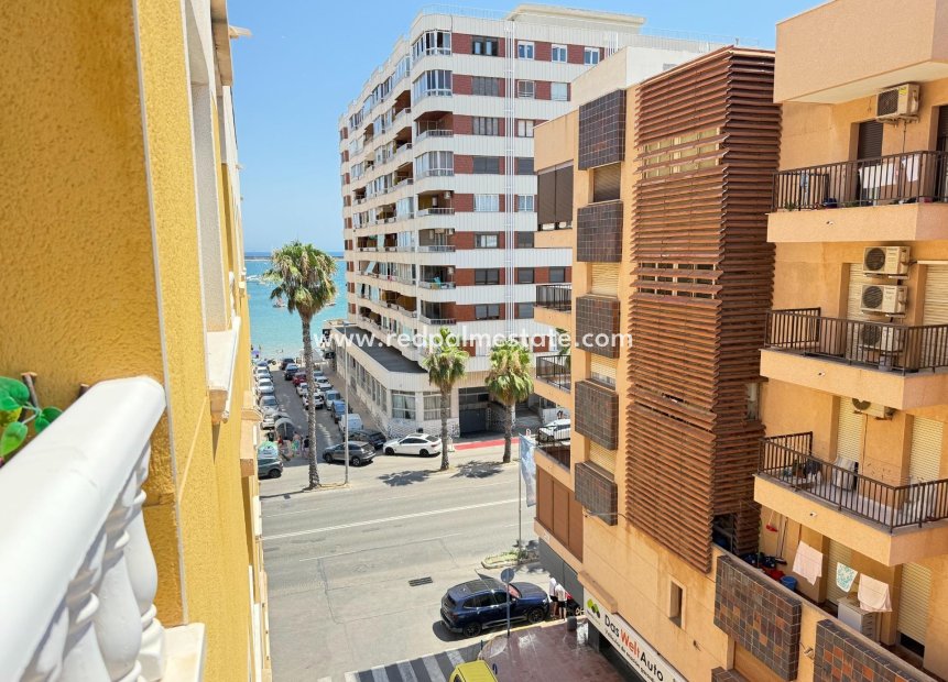 Revente - Appartement -
Torrevieja - Los Europeos