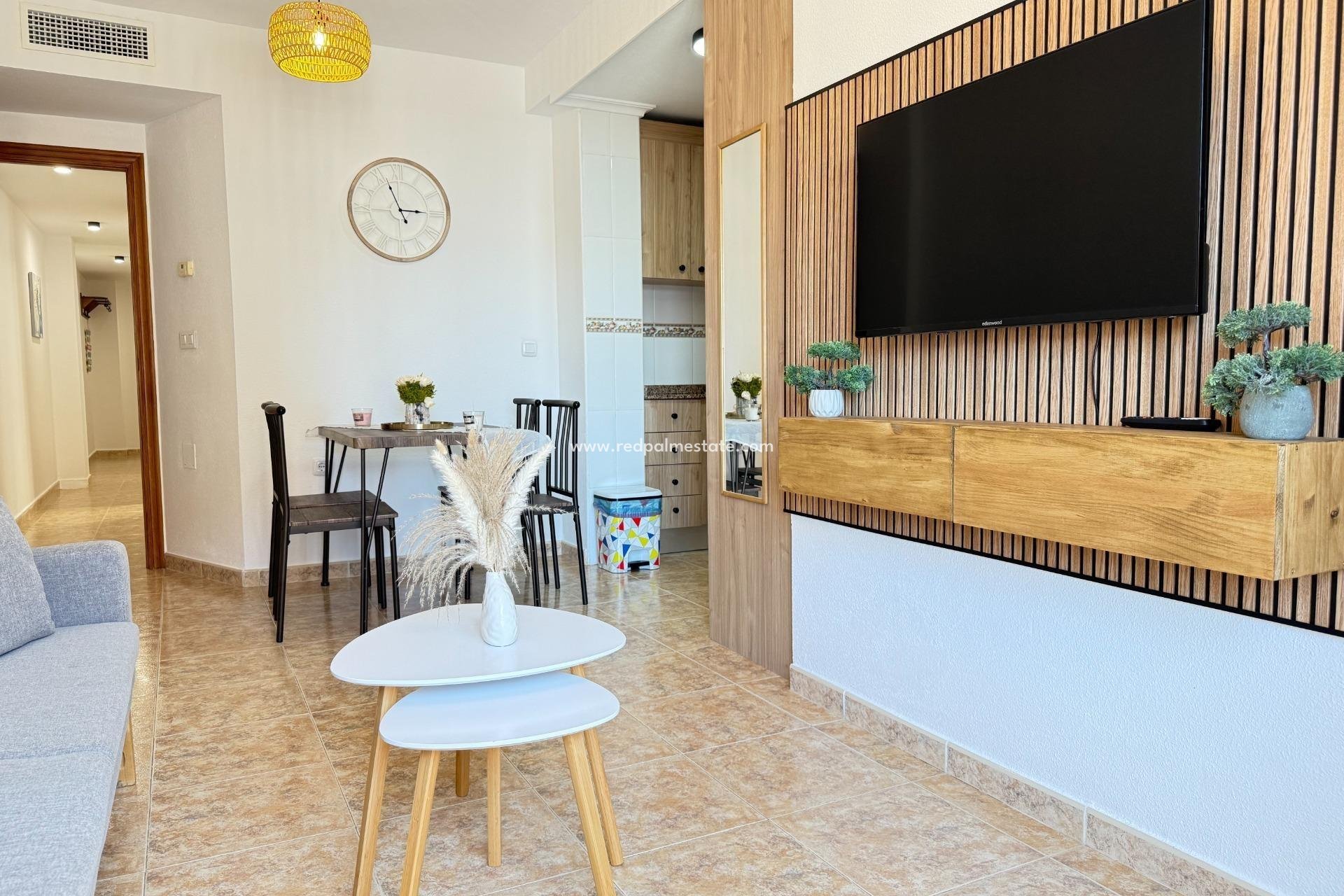 Revente - Appartement -
Torrevieja - Los Europeos