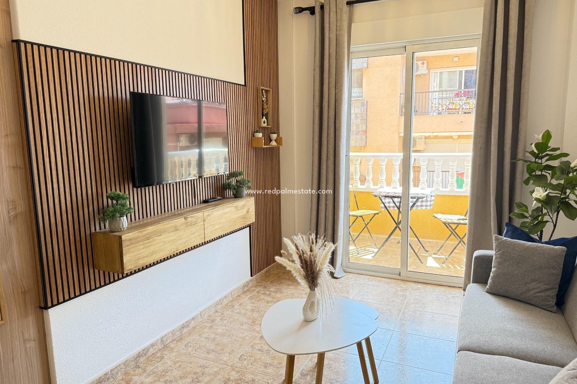 Revente - Appartement -
Torrevieja - Los Europeos