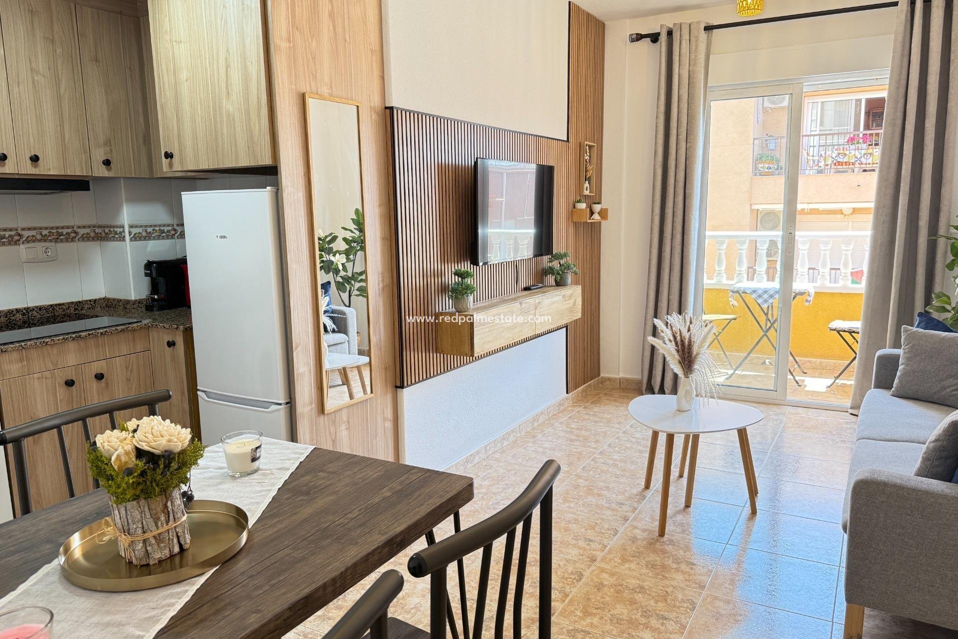 Revente - Appartement -
Torrevieja - Los Europeos