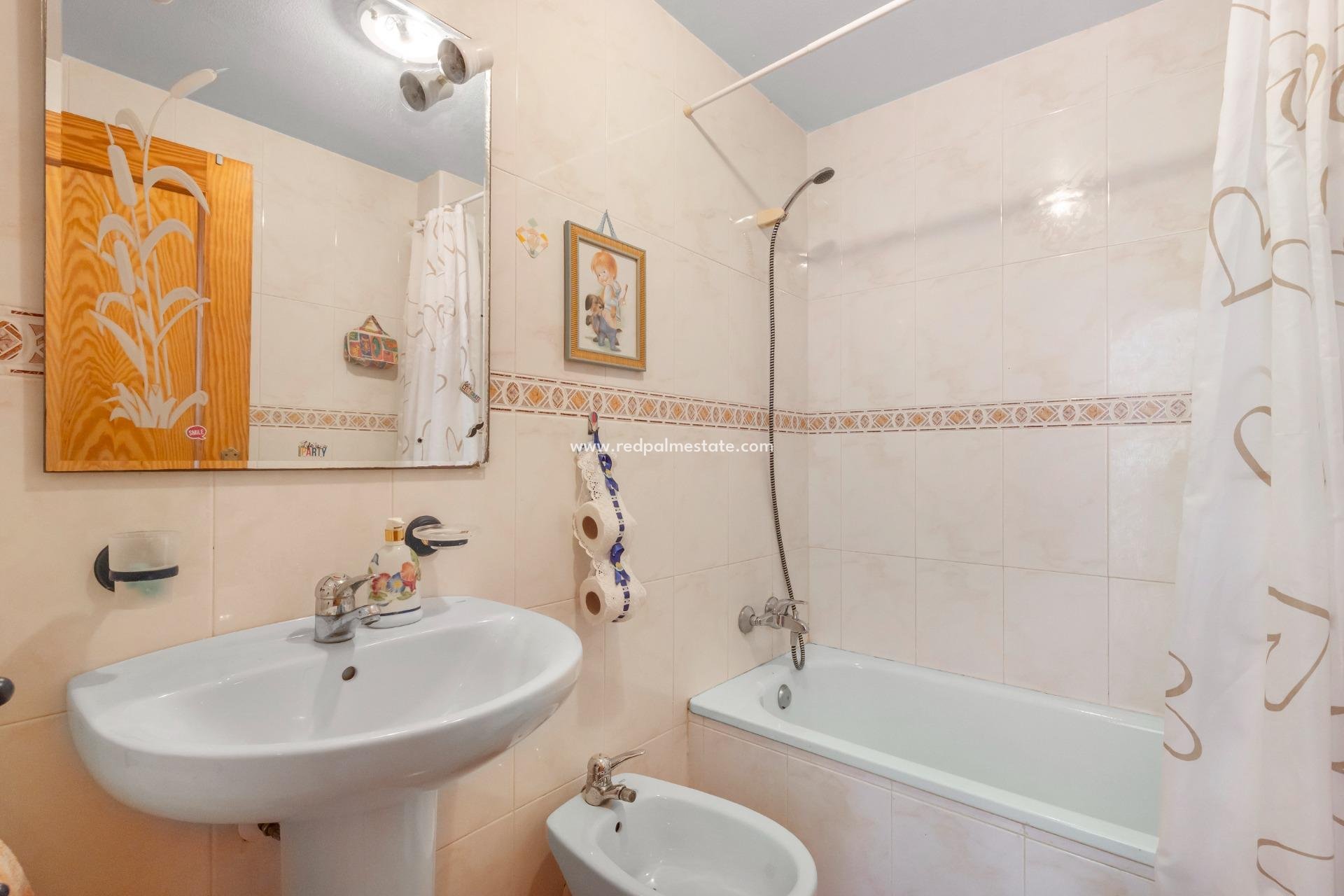 Revente - Appartement -
Torrevieja - Nueva Torrevieja - Aguas Nuevas