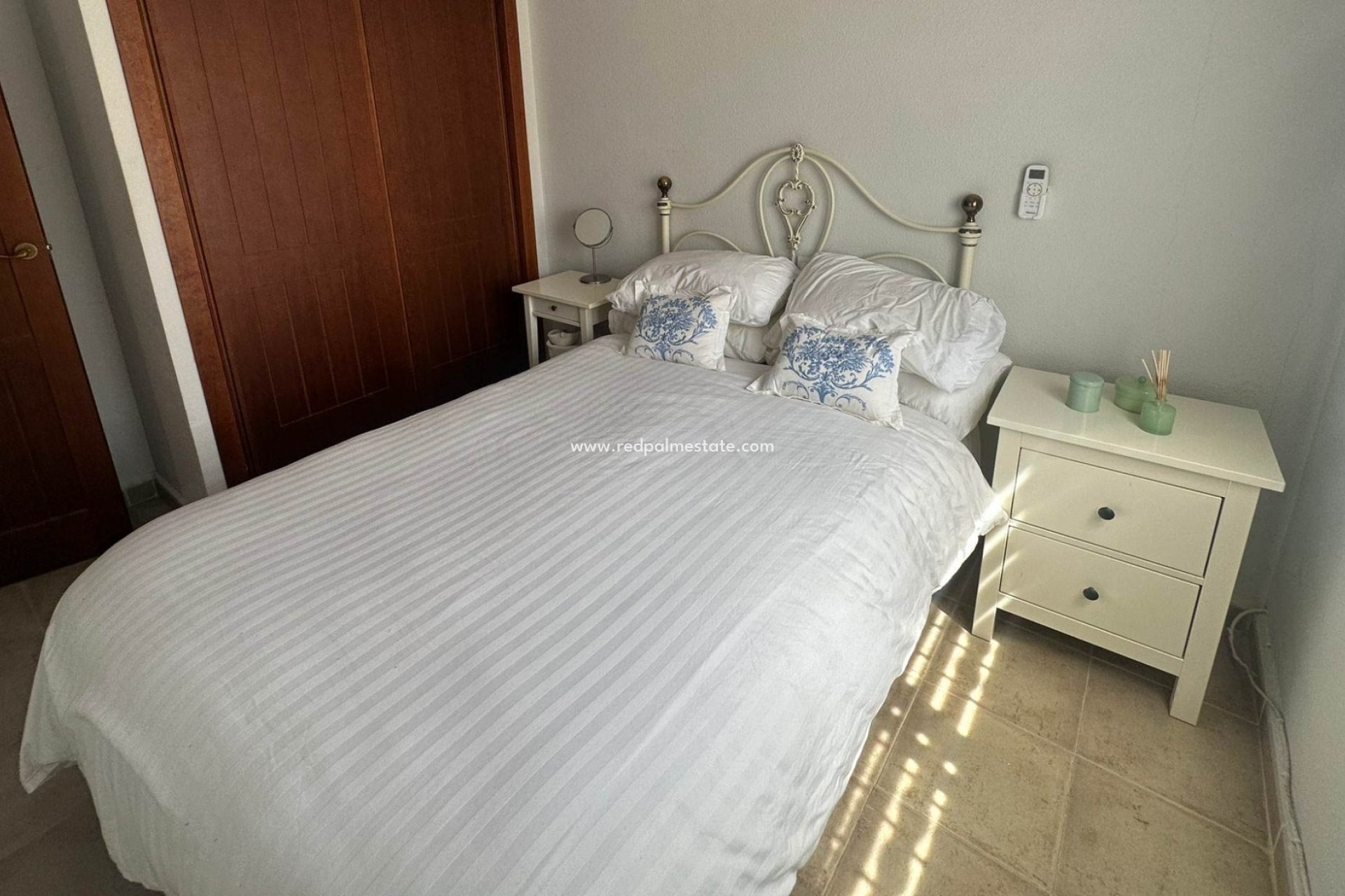Revente - Appartement -
Torrevieja - Nueva Torrevieja - Aguas Nuevas