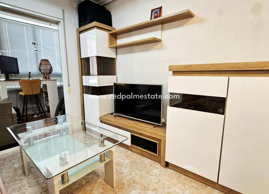 Revente - Appartement -
Torrevieja - Nueva Torrevieja - Aguas Nuevas