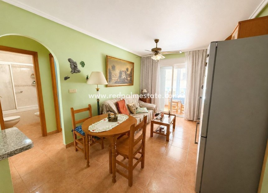 Revente - Appartement -
Torrevieja - Nueva Torrevieja - Aguas Nuevas