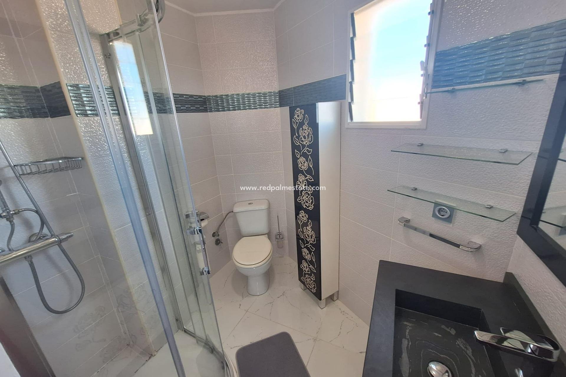 Revente - Appartement -
Torrevieja - Nueva Torrevieja - Aguas Nuevas