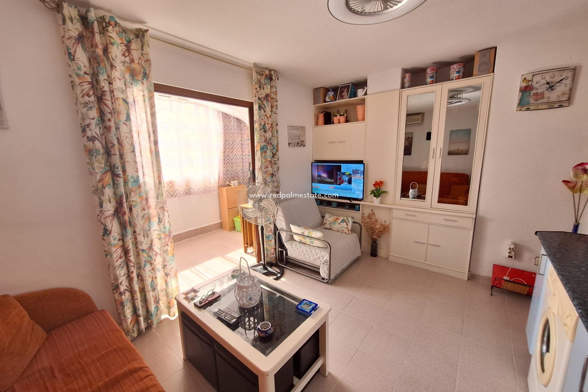 Revente - Appartement -
Torrevieja - Nueva Torrevieja - Aguas Nuevas