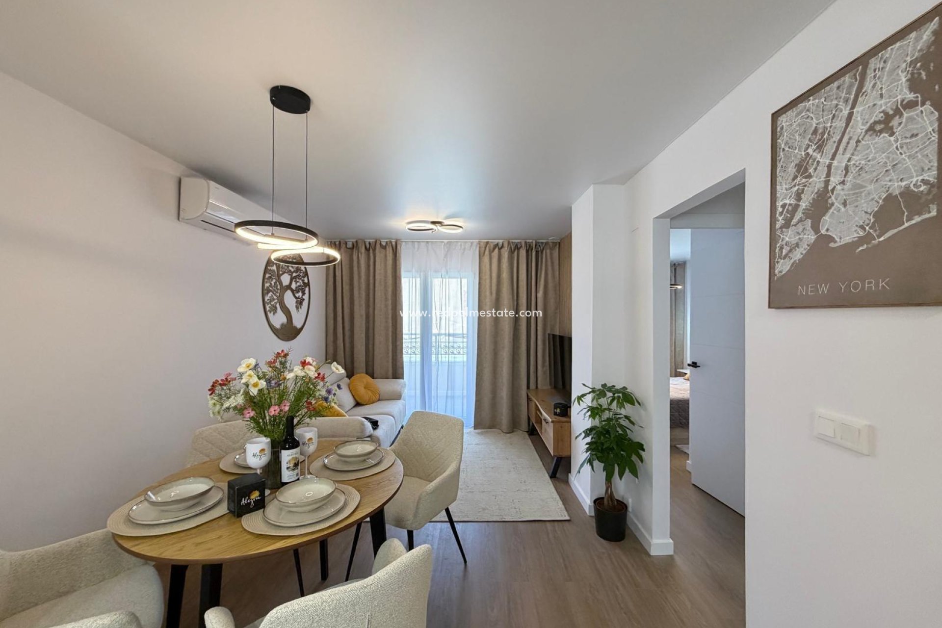 Revente - Appartement -
Torrevieja - Nueva Torrevieja - Aguas Nuevas