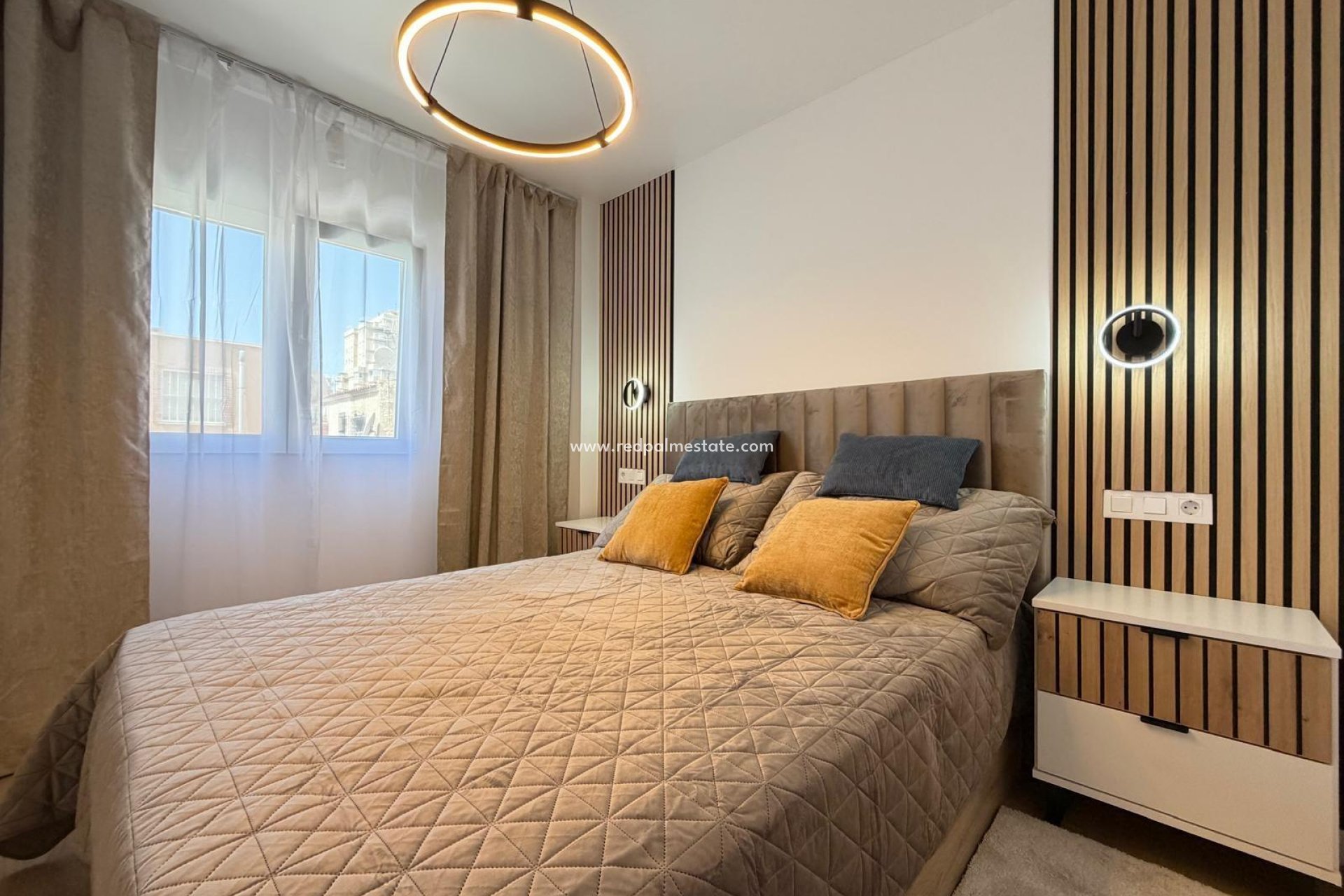Revente - Appartement -
Torrevieja - Nueva Torrevieja - Aguas Nuevas