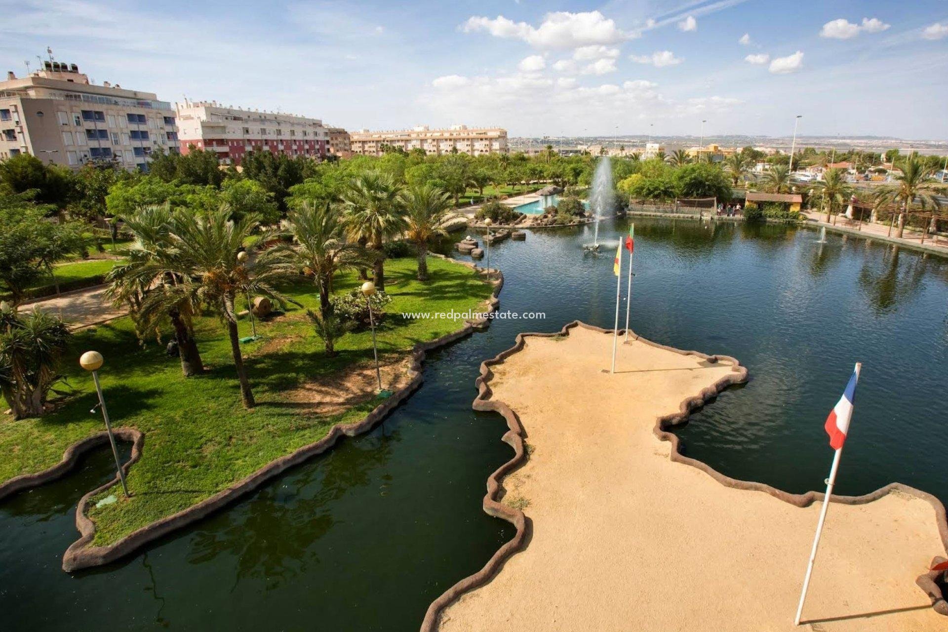 Revente - Appartement -
Torrevieja - PARQUE DE LAS NACIONES