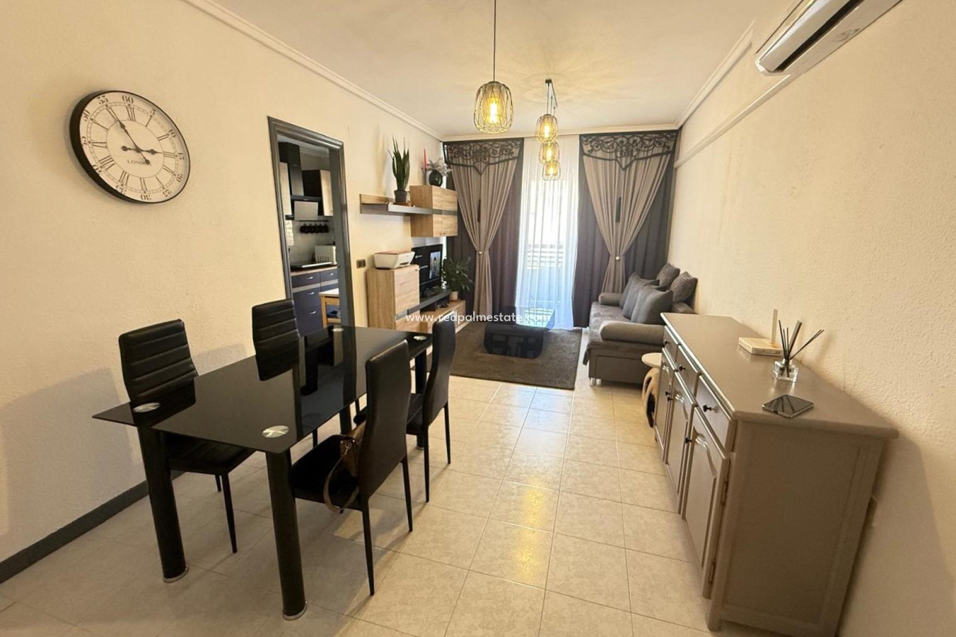 Revente - Appartement -
Torrevieja - PARQUE DE LAS NACIONES