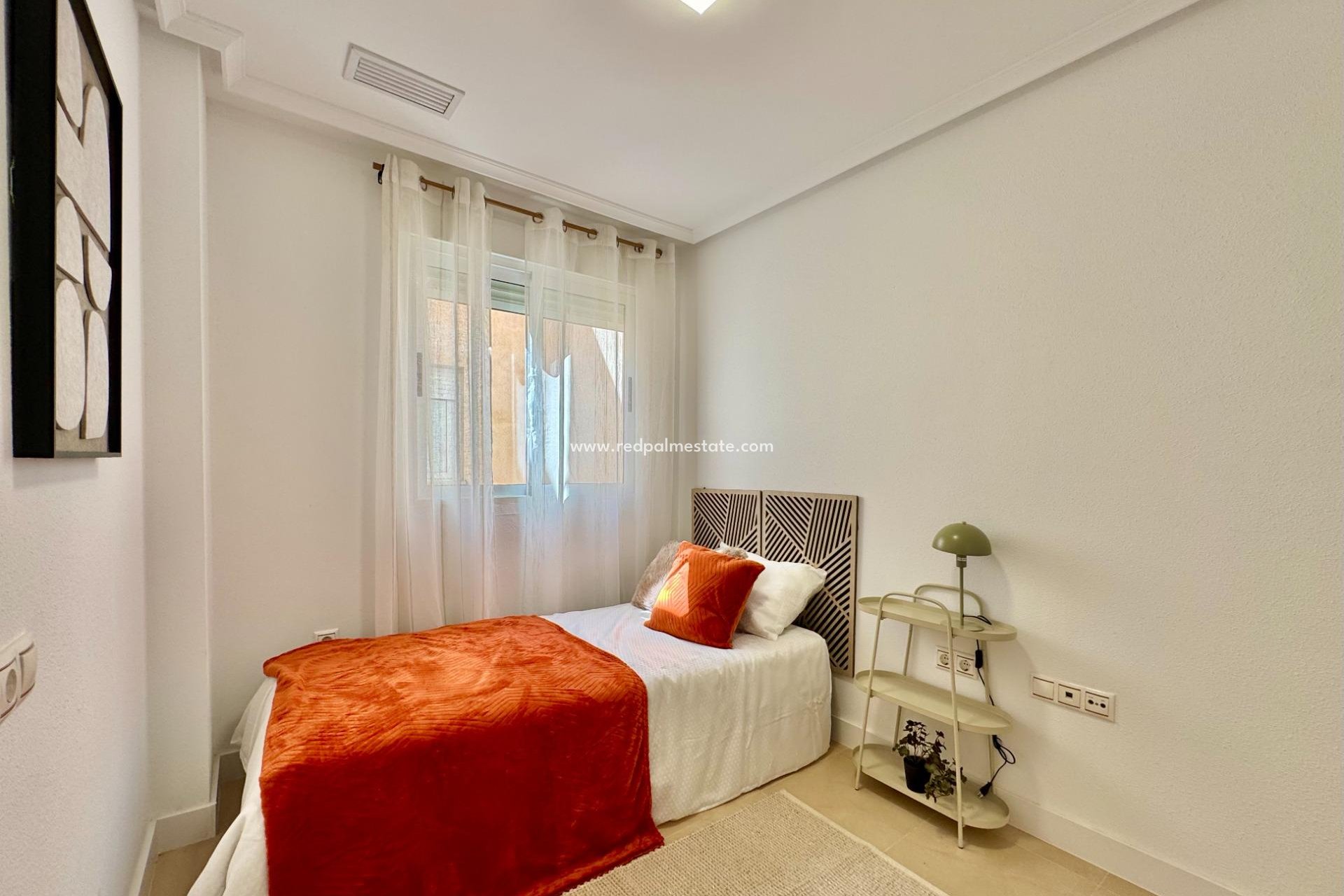 Revente - Appartement -
Torrevieja - PARQUE DE LAS NACIONES