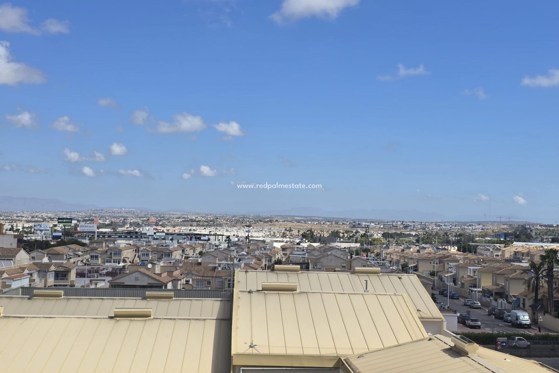 Revente - Appartement -
Torrevieja - Parque las naciones