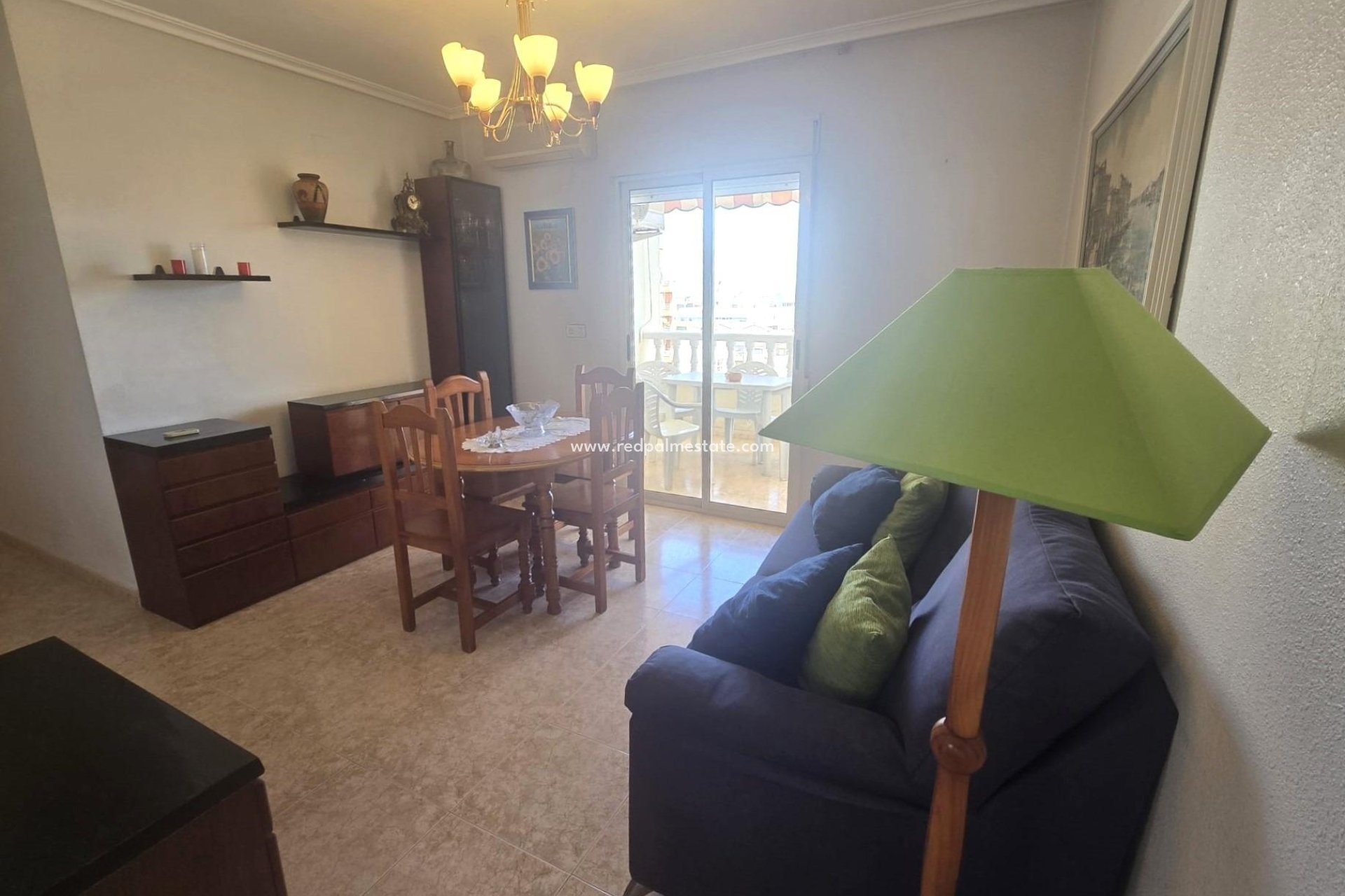 Revente - Appartement -
Torrevieja - Parque las naciones