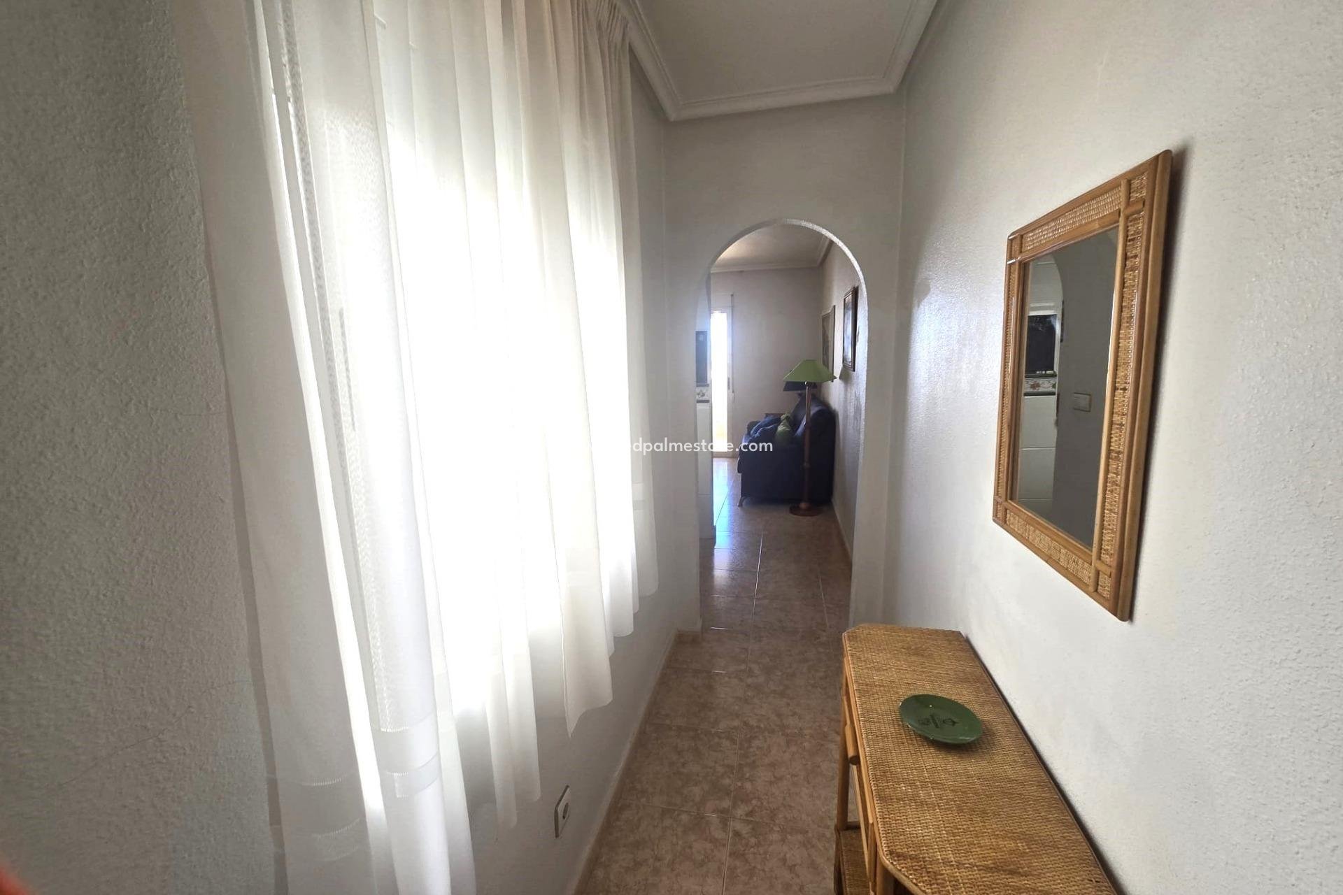 Revente - Appartement -
Torrevieja - Parque las naciones
