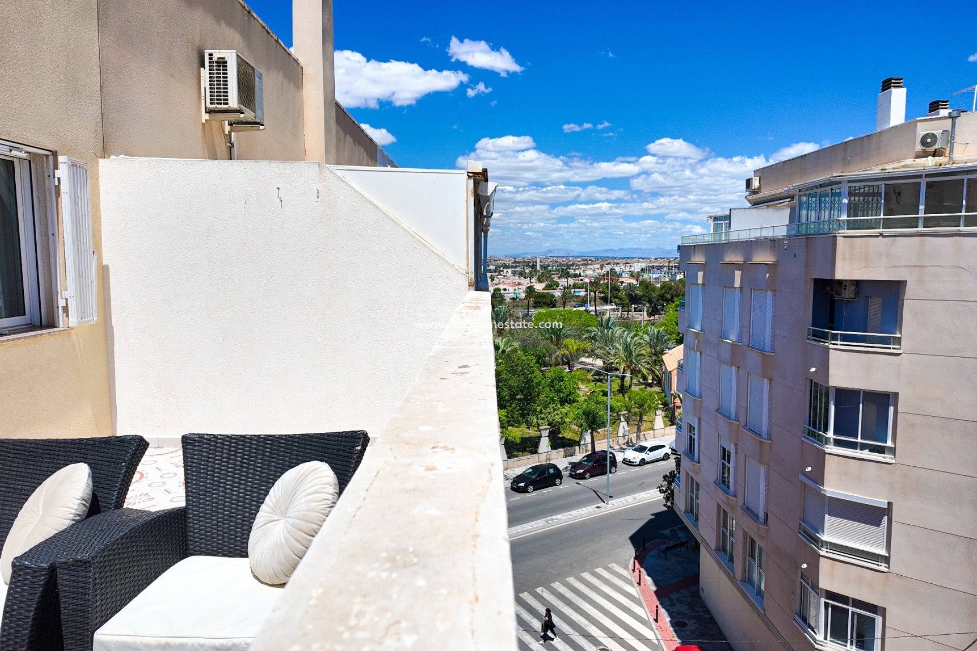 Revente - Appartement -
Torrevieja - Parque las naciones