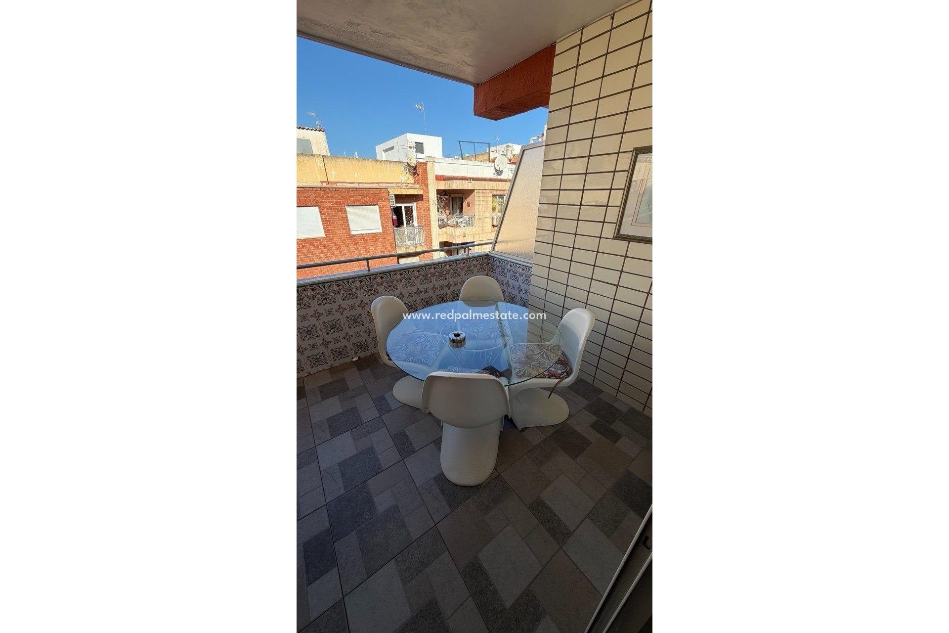 Revente - Appartement -
Torrevieja - Playa de los Locos