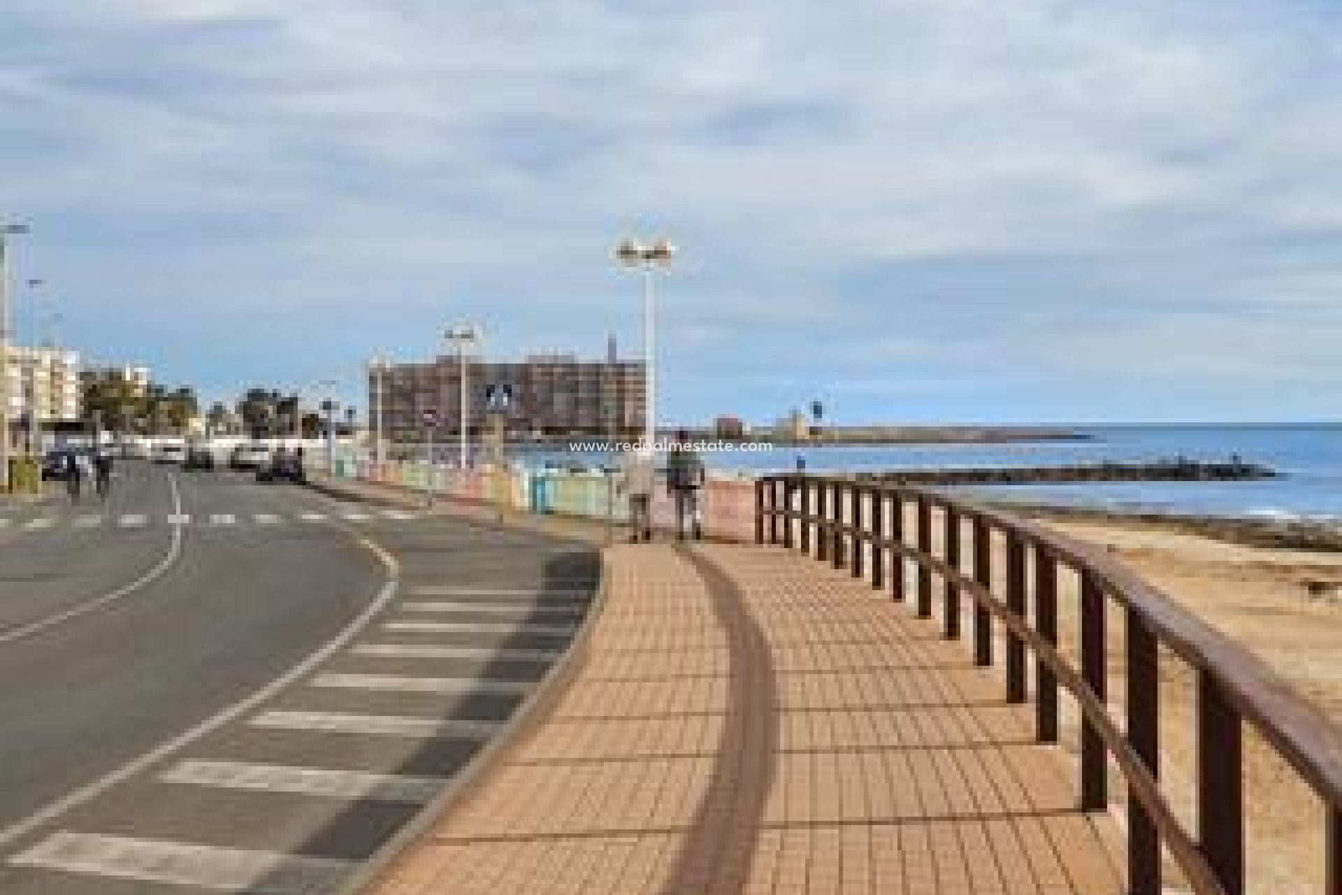 Revente - Appartement -
Torrevieja - Playa de los Locos
