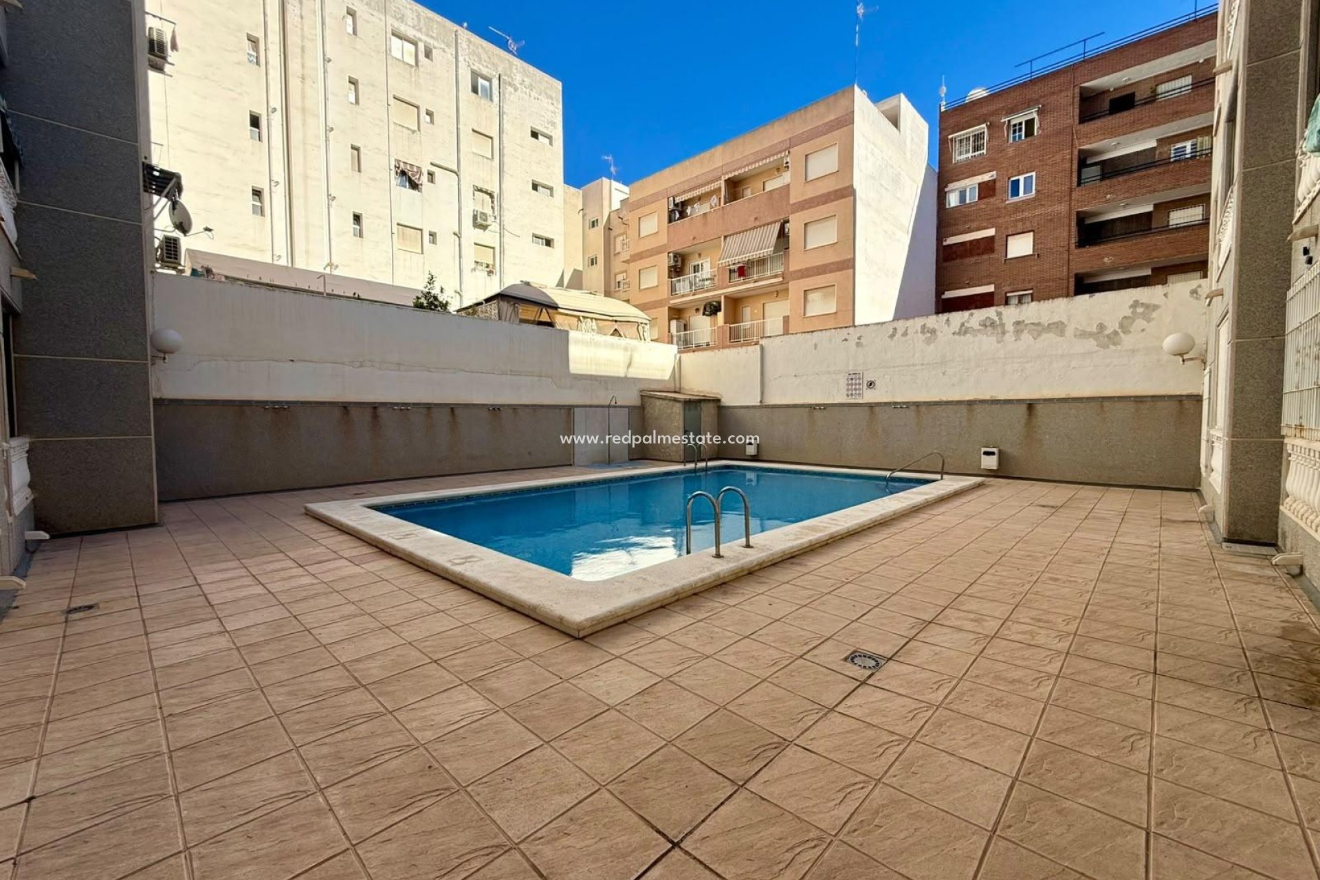 Revente - Appartement -
Torrevieja - Playa de los Locos