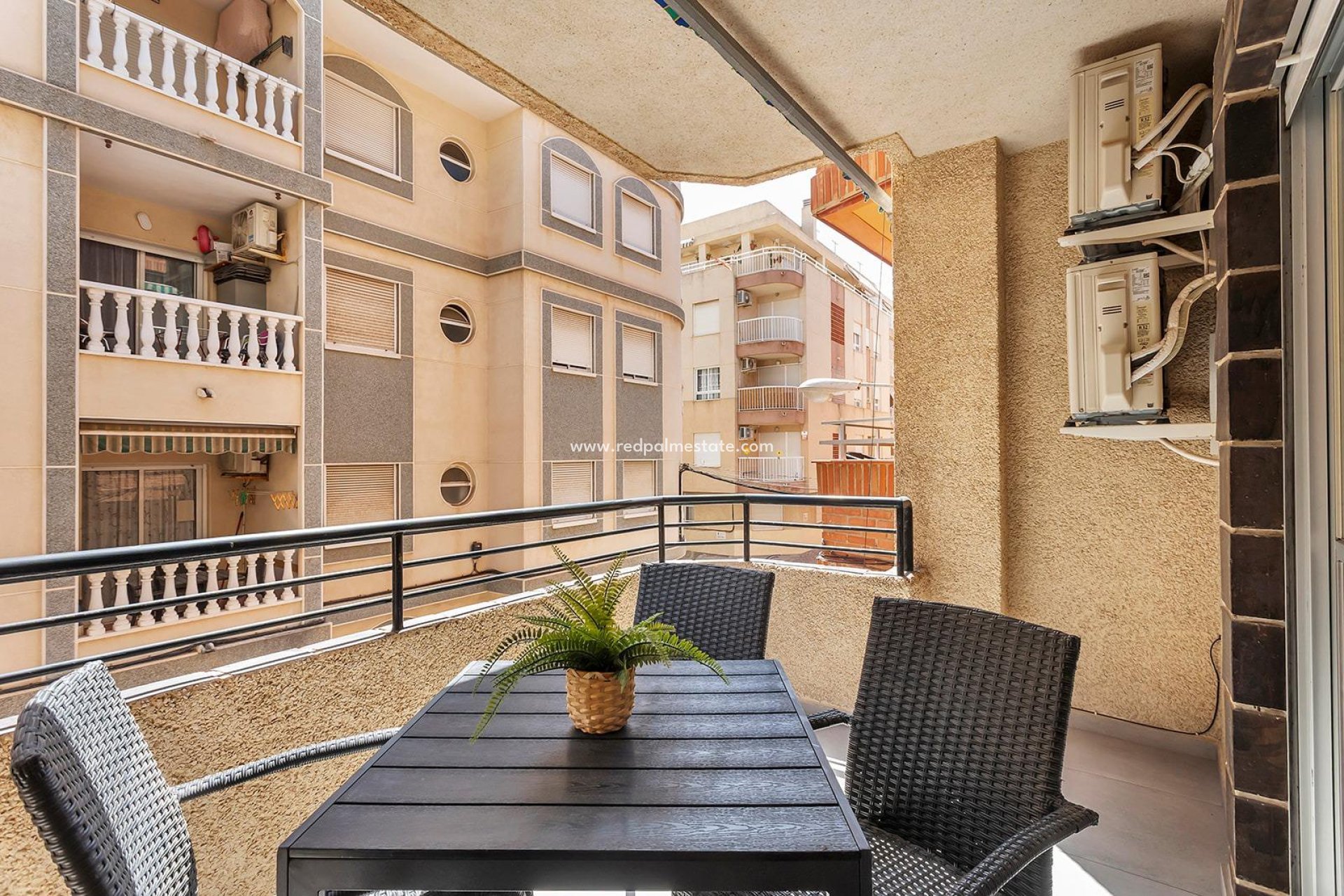 Revente - Appartement -
Torrevieja - Playa de los Locos