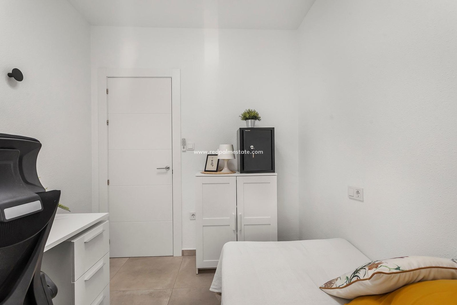 Revente - Appartement -
Torrevieja - Playa de los Locos