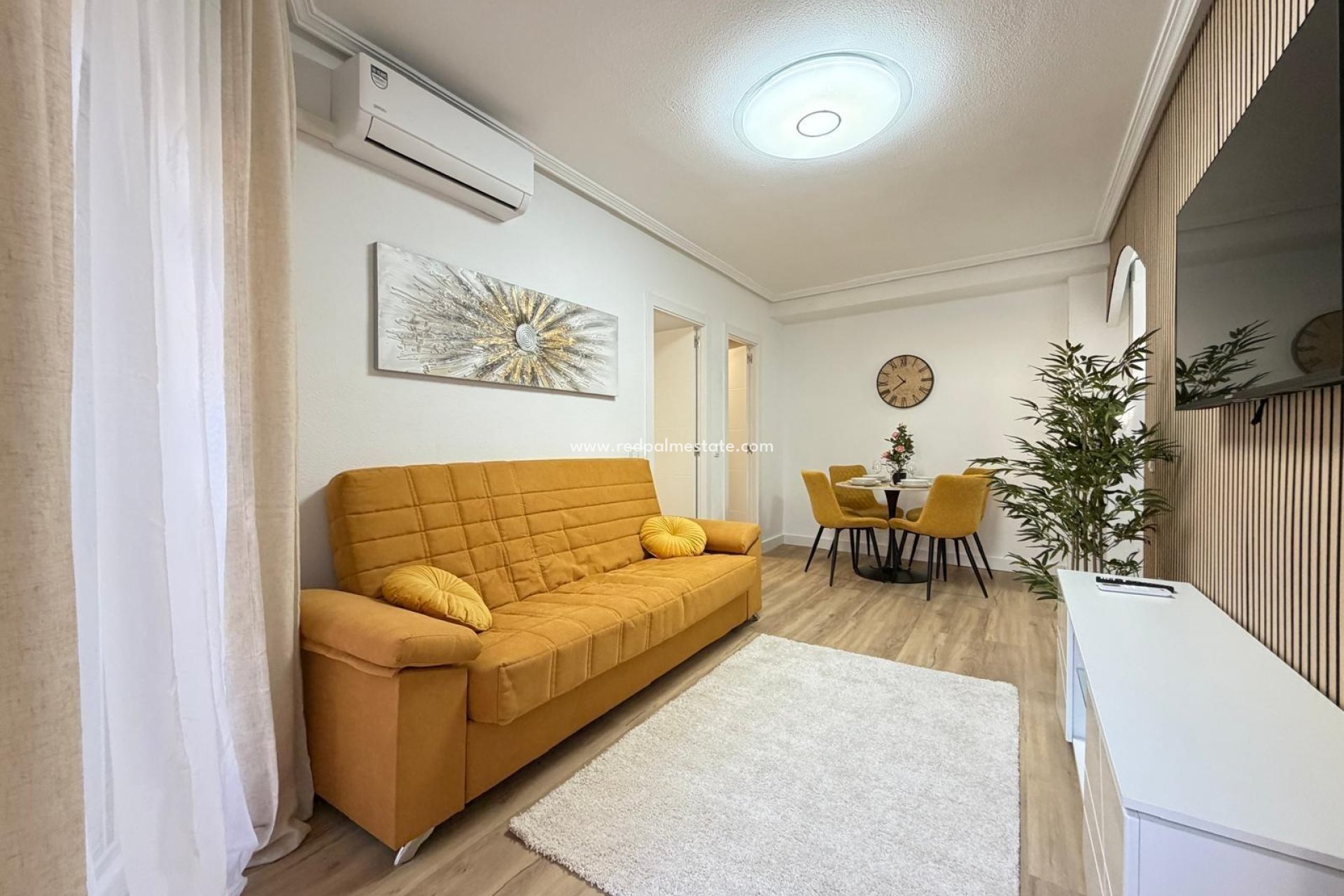 Revente - Appartement -
Torrevieja - Playa de los Locos