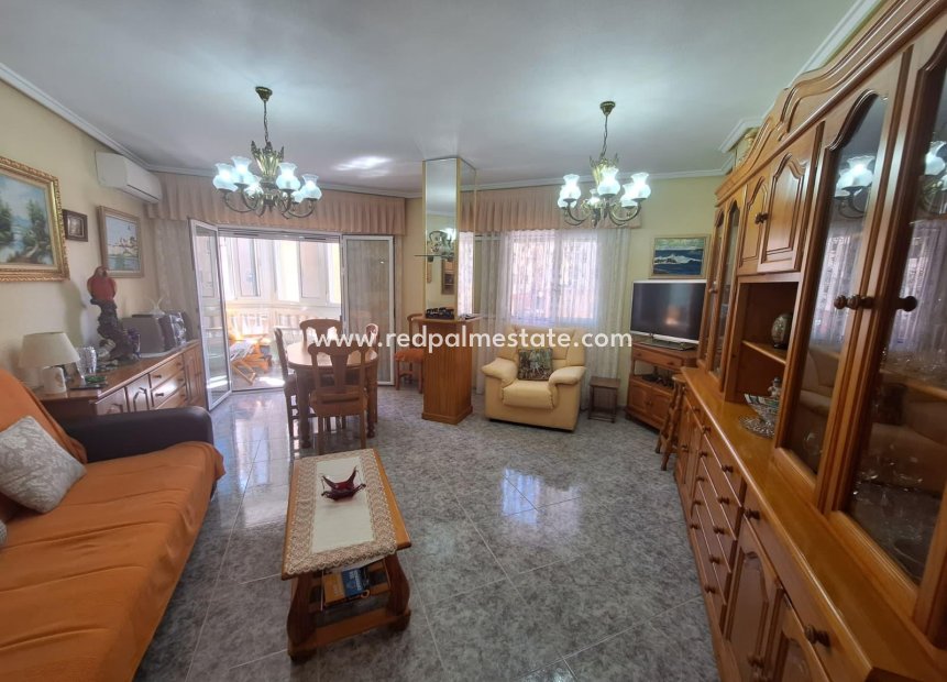 Revente - Appartement -
Torrevieja - Playa de los Locos