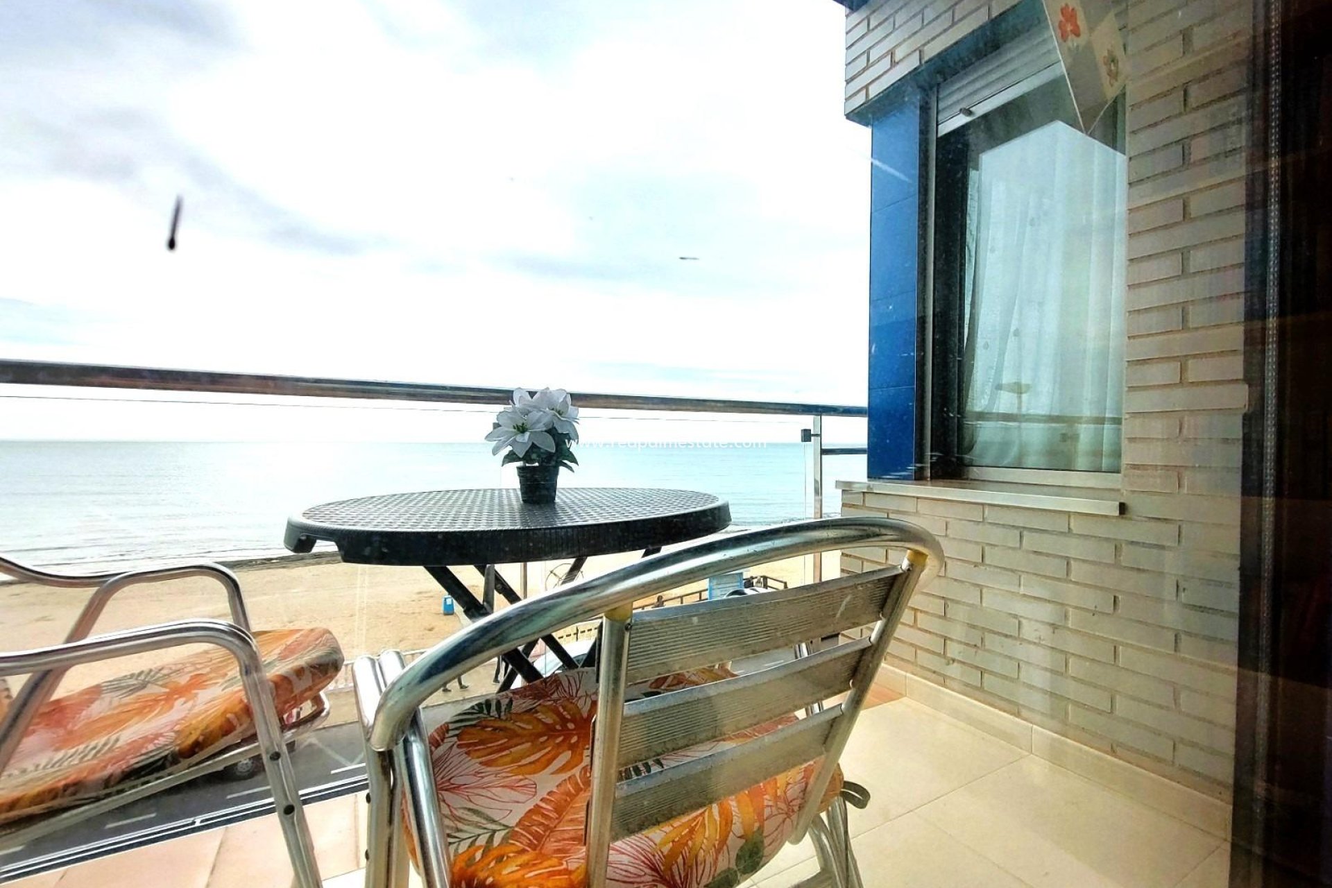 Revente - Appartement -
Torrevieja - Playa de los Locos