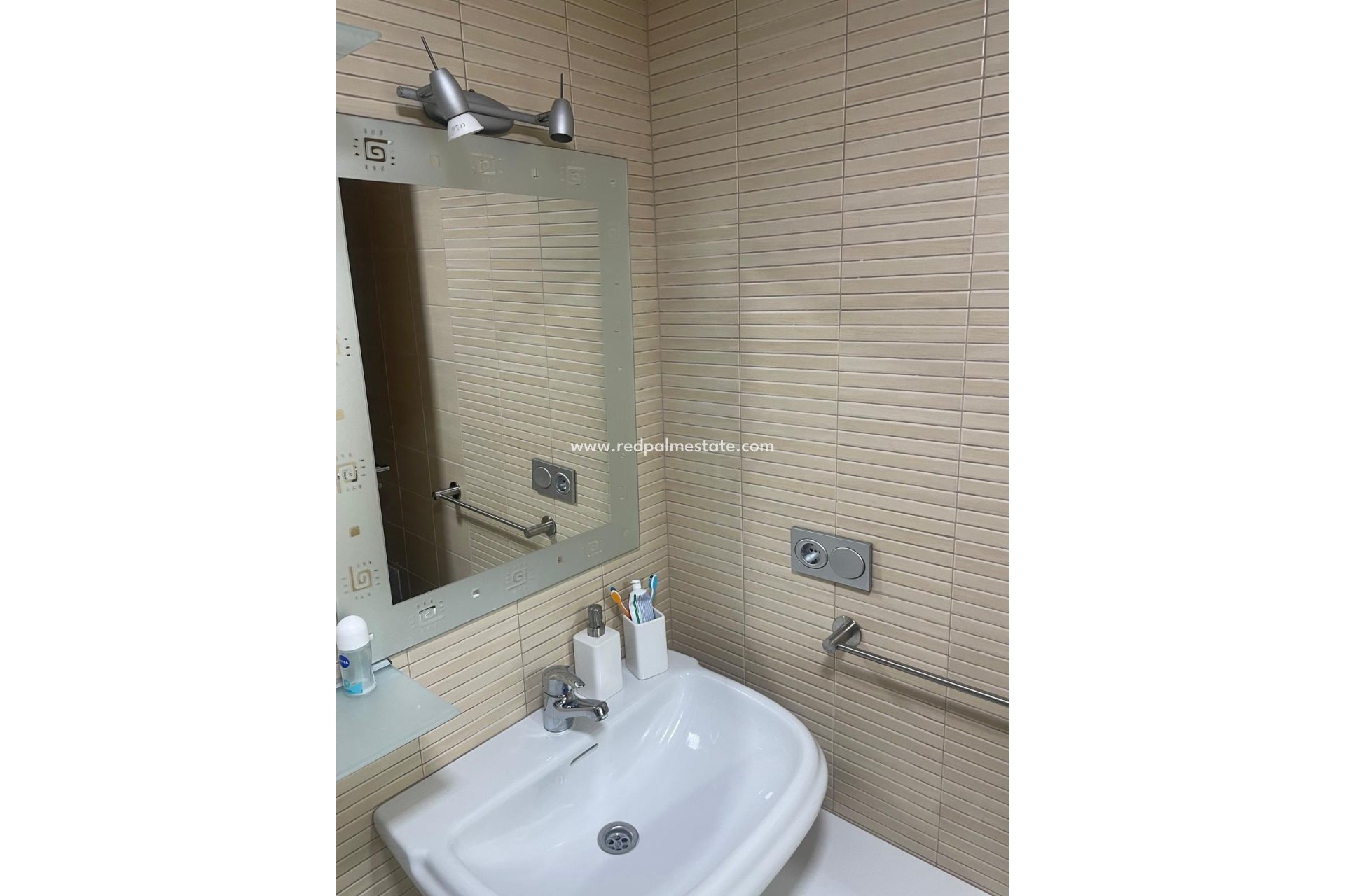 Revente - Appartement -
Torrevieja - Playa de los Locos