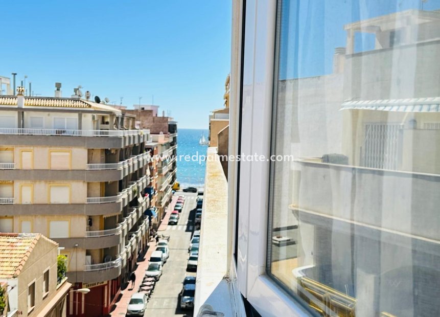 Revente - Appartement -
Torrevieja - Playa de los Locos