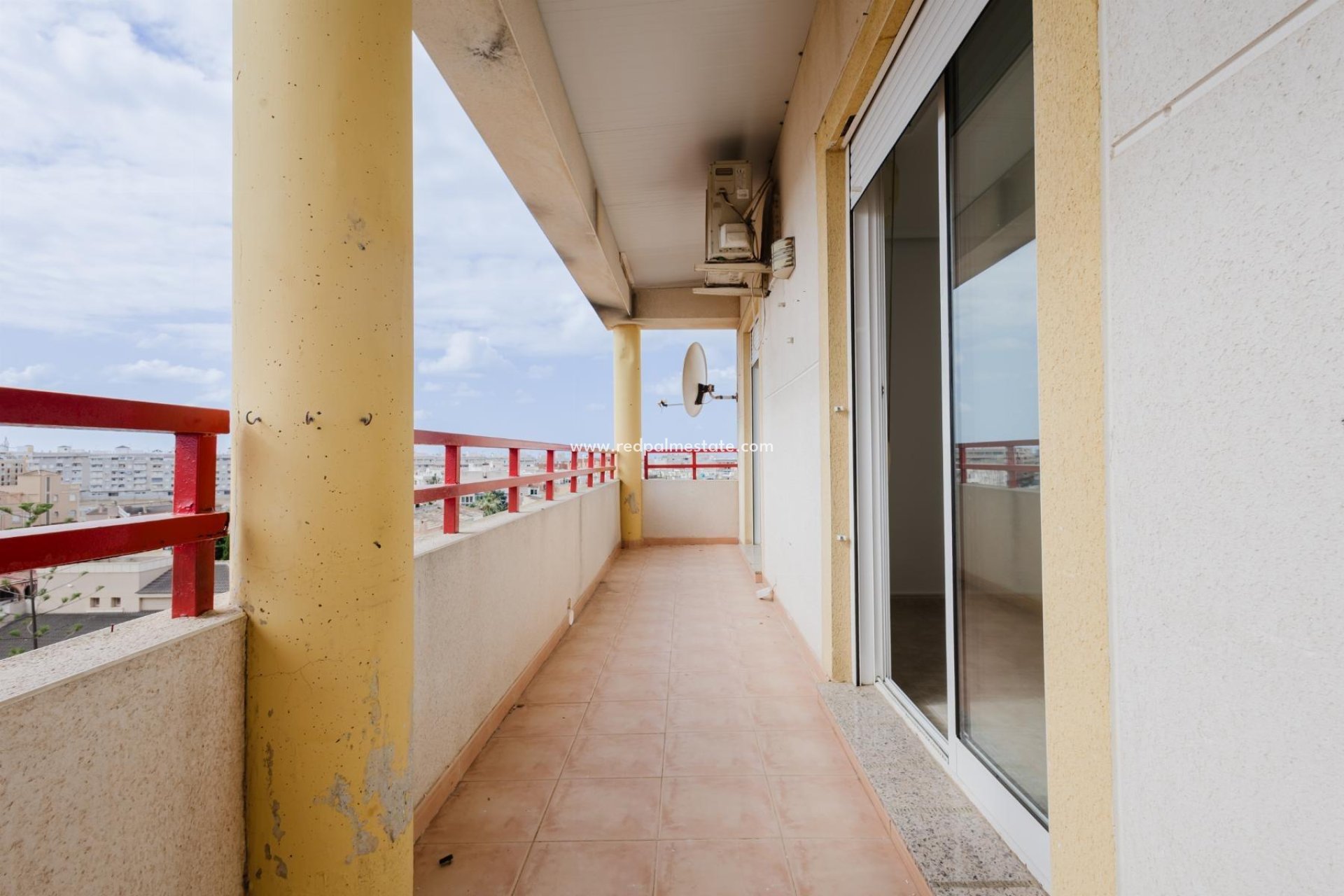 Revente - Appartement -
Torrevieja - Playa de los locos