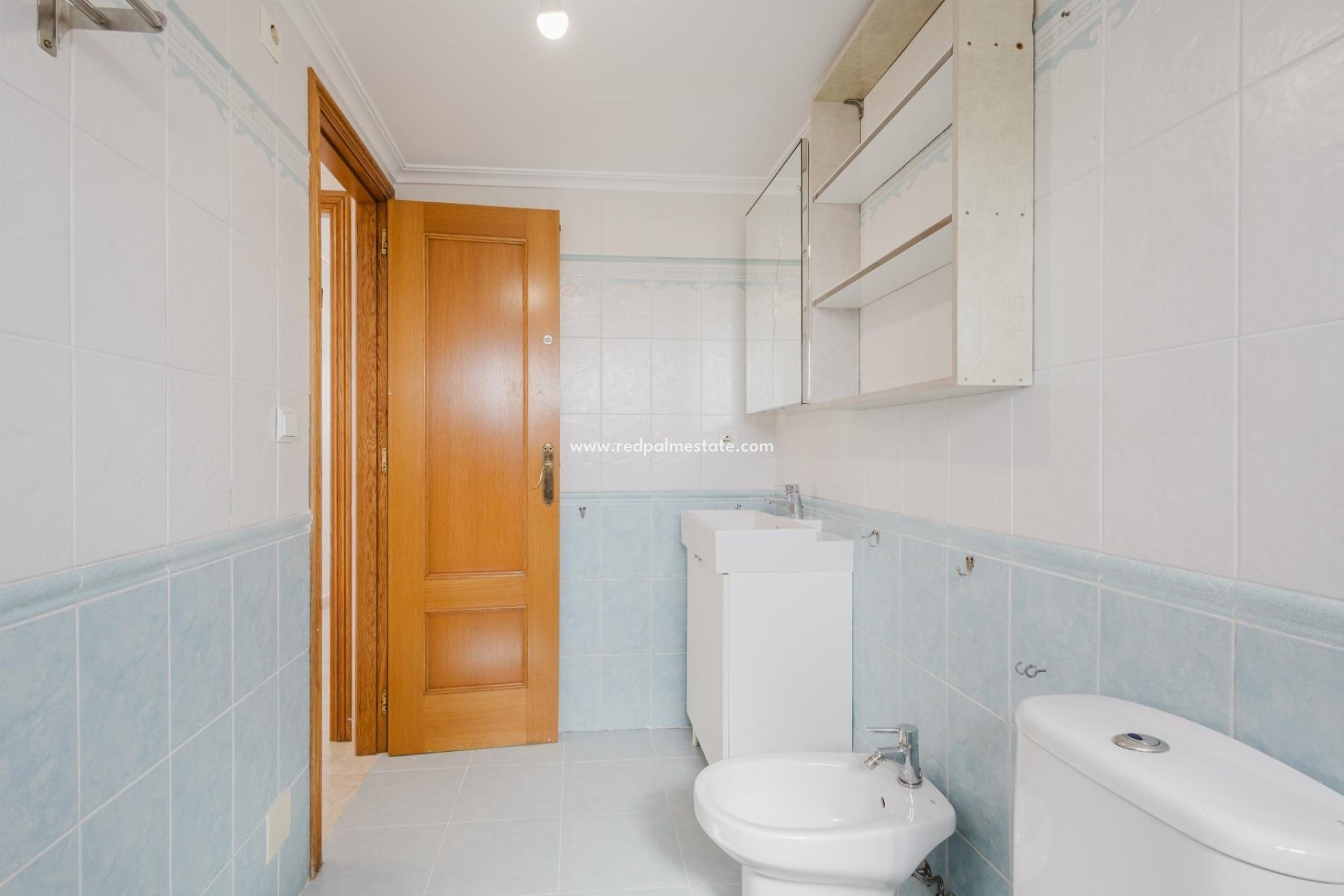 Revente - Appartement -
Torrevieja - Playa de los locos